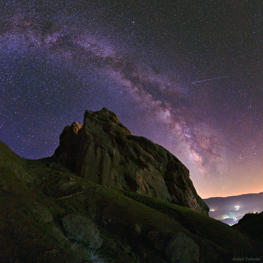 APOD: 2010 June 25 – The Starry Night of Alamut