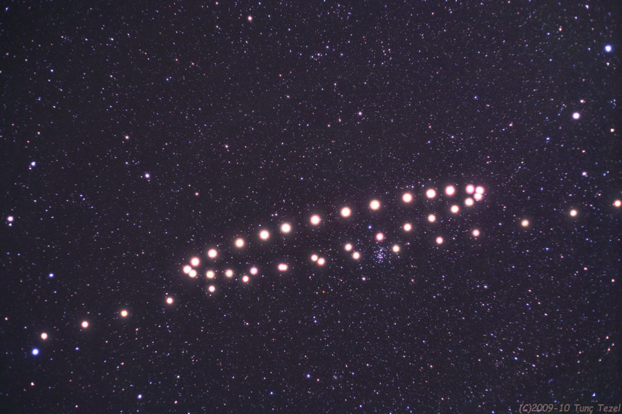 APOD: 2010 June 13 – Retrograde Mars