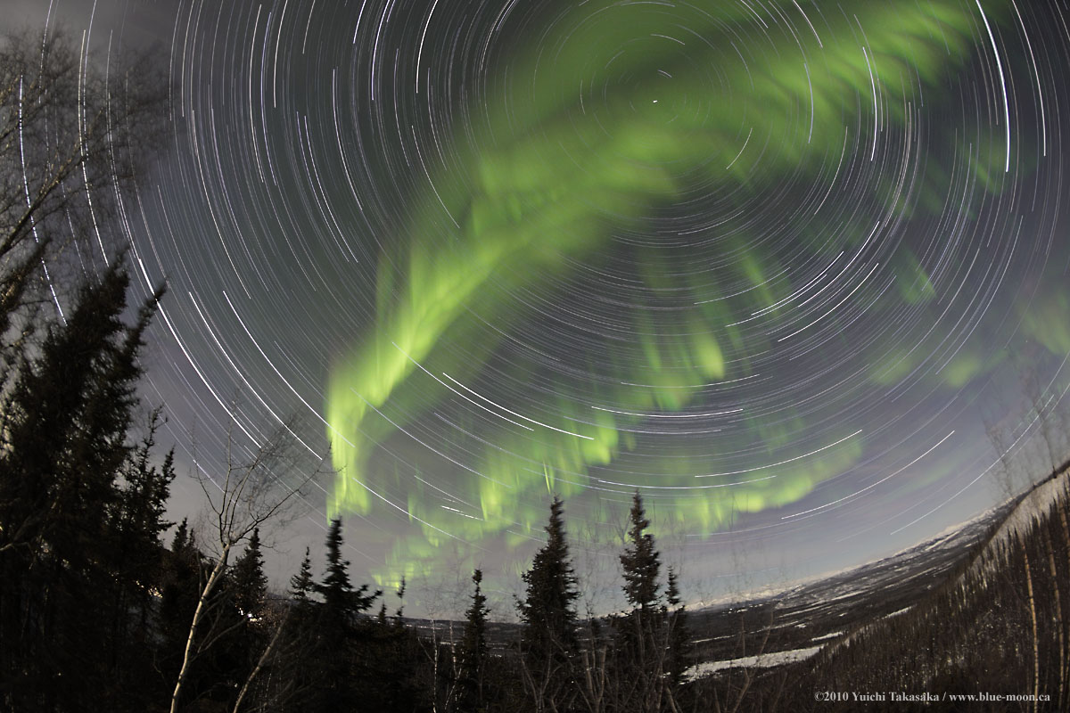 APOD: 2010 March 11 – Yukon Aurora with Star Trails