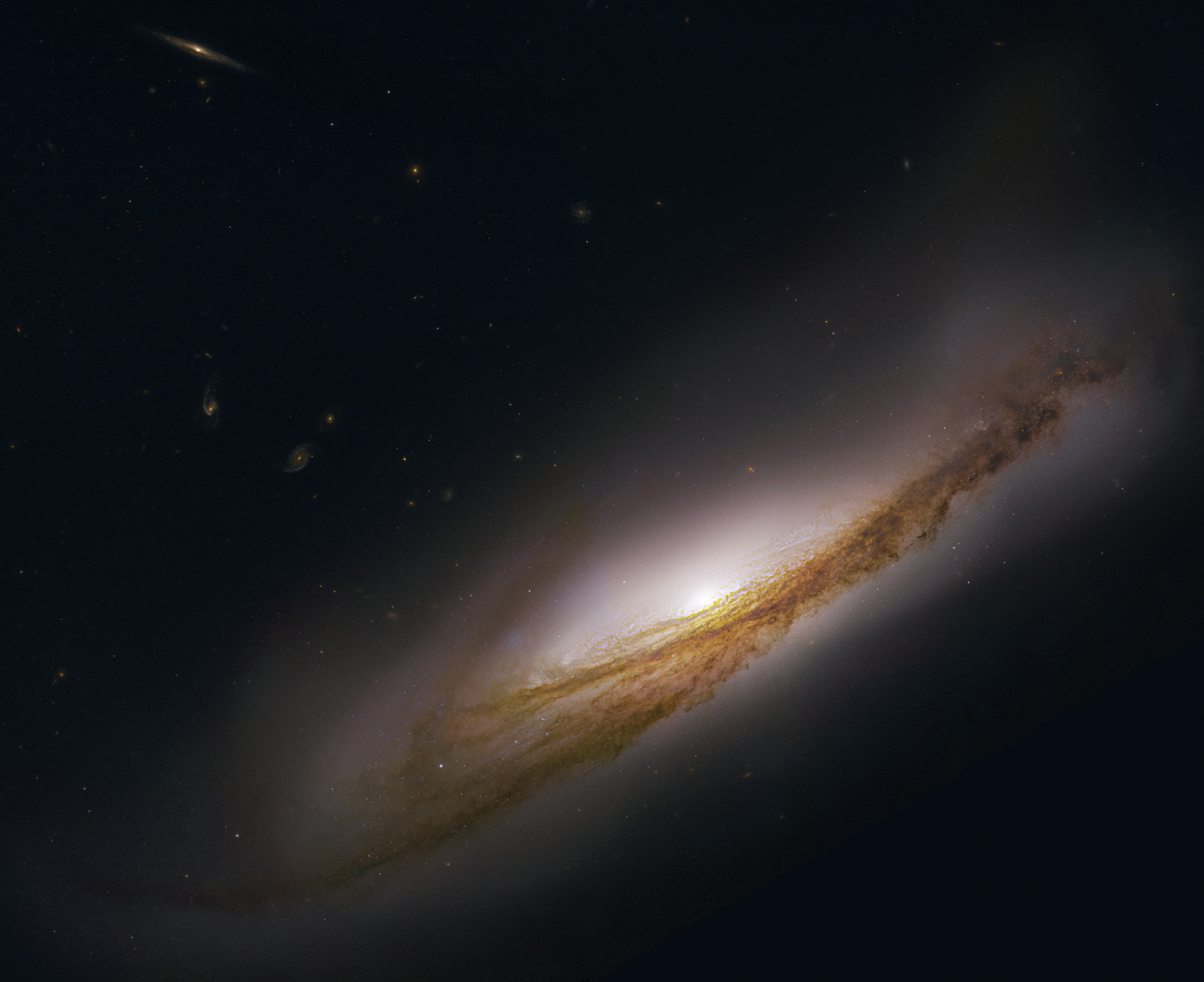 APOD: 2010 May 3 – Spiral Galaxy NGC 3190 Almost Sideways