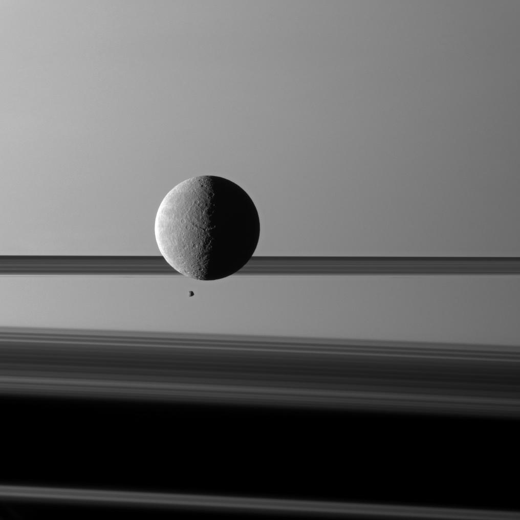 APOD: 2010 May 31 – Moons and Rings Before Saturn