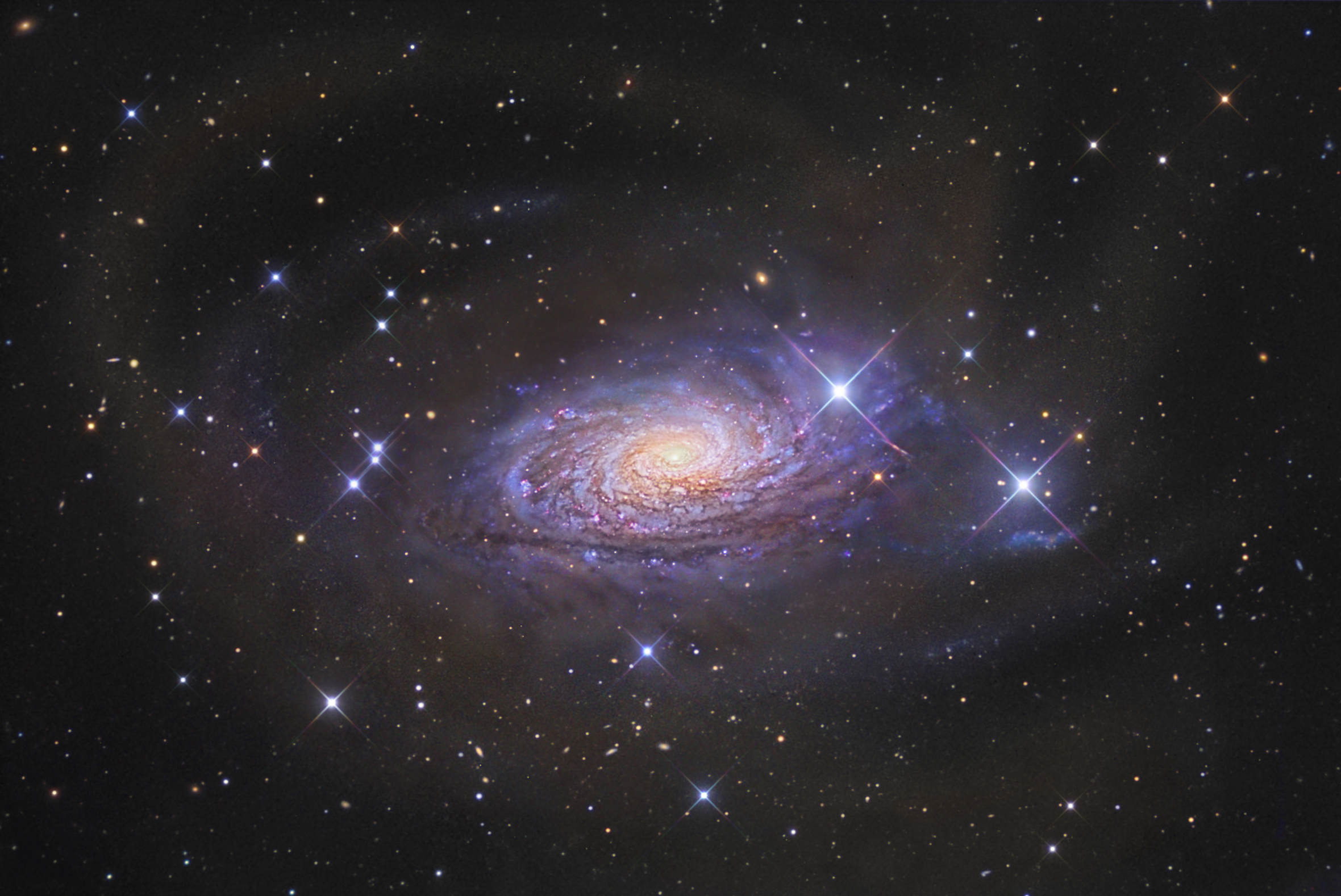 APOD: 2010 September 11 – Star Streams and the Sunflower Galaxy