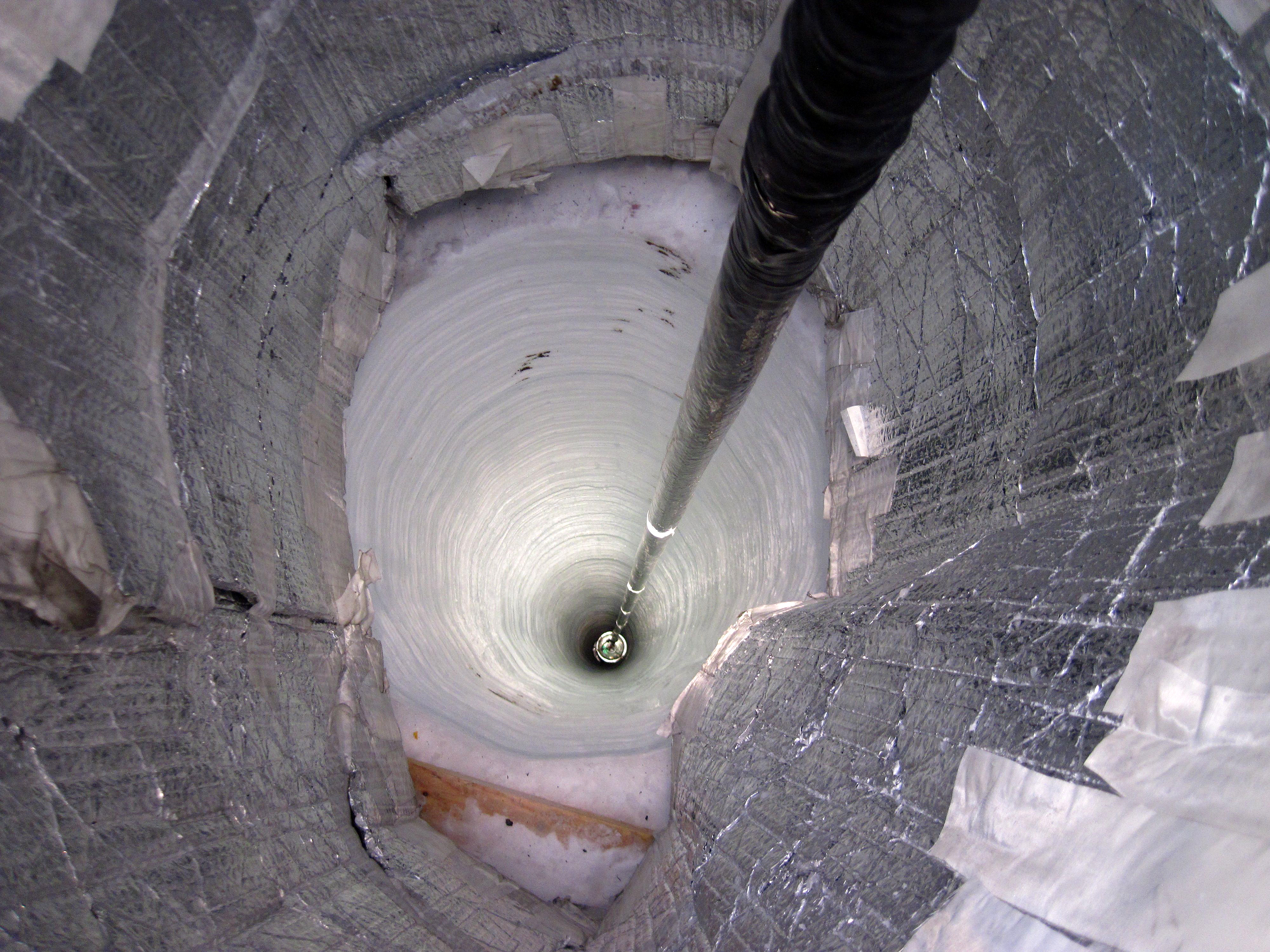 APOD: 2011 February 13 – Ice Fishing for Cosmic Neutrinos