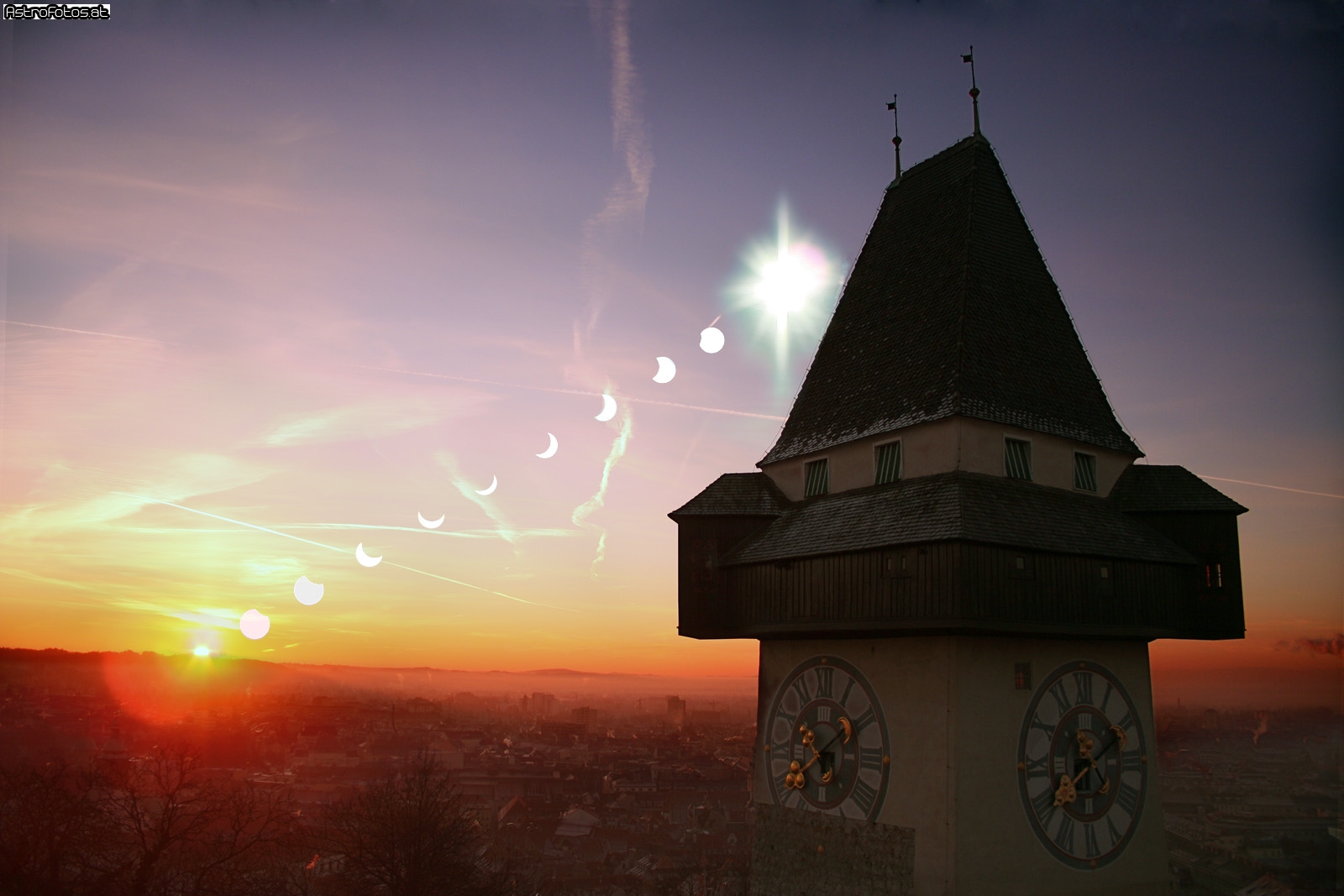 APOD: 2011 January 6 – Sunrise, Moonrise
