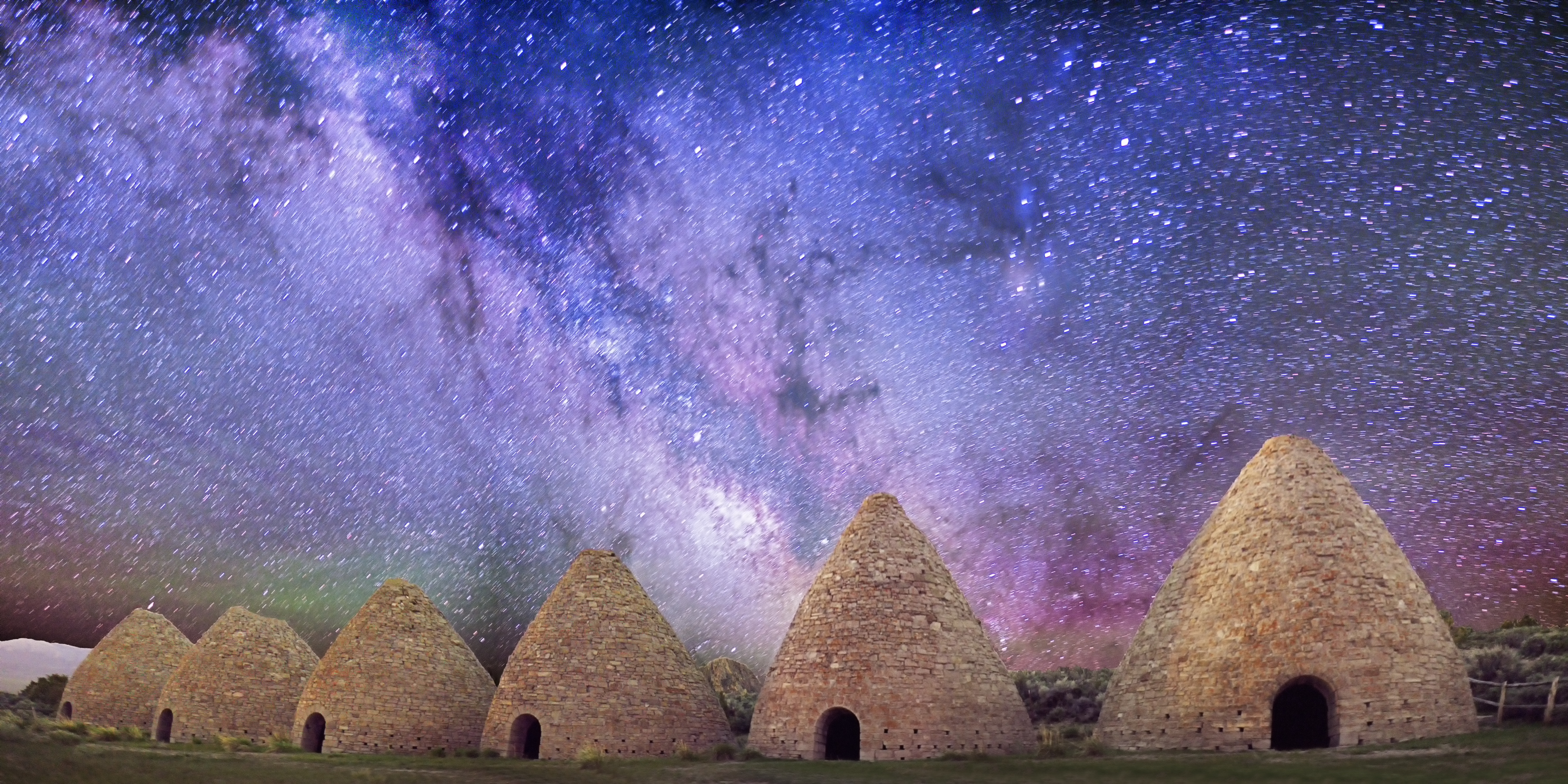 APOD: 2011 July 25 – Milky Way Over Abandoned Kilns