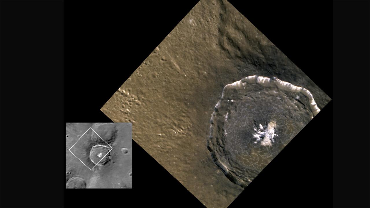APOD: 2011 June 22 – MESSENGER’s Degas View