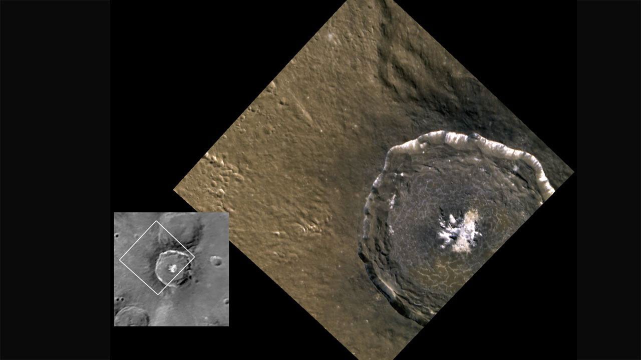 MESSENGER's Degas View — APOD for 2011-06-22