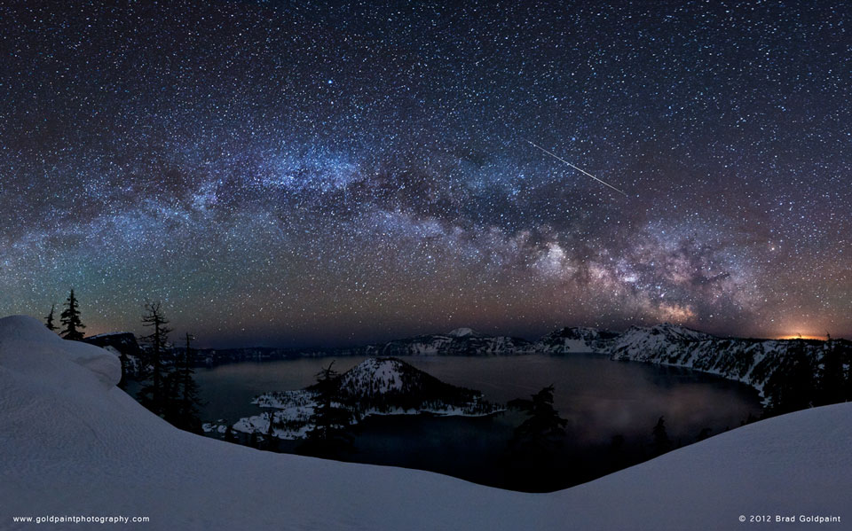 APOD: 2012 April 25 – Meteor Over Crater Lake