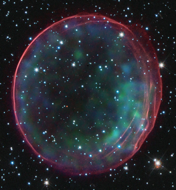 APOD: 2012 January 12 – The Case of the Missing Supernova Companion