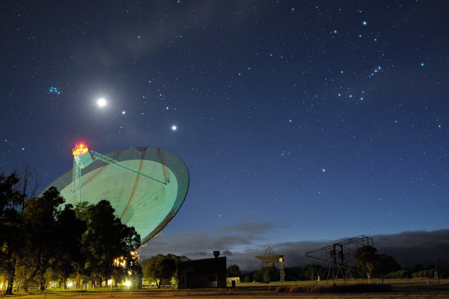 APOD: 2012 July 19 – Dawn of the Dish
