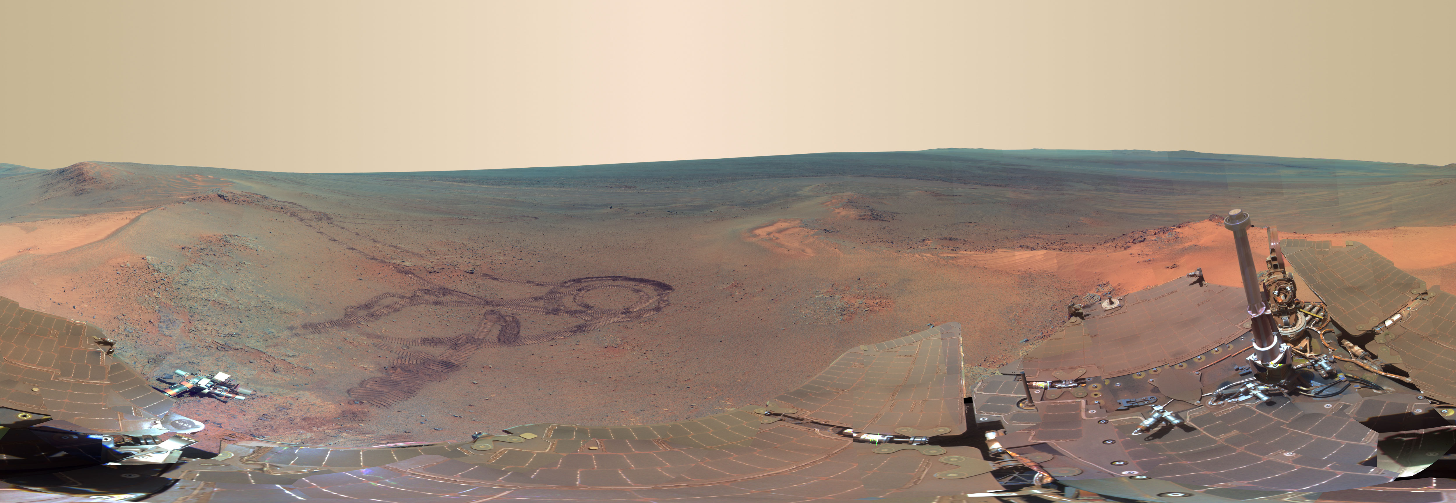 APOD: 2012 July 9 – Greeley Panorama on Mars