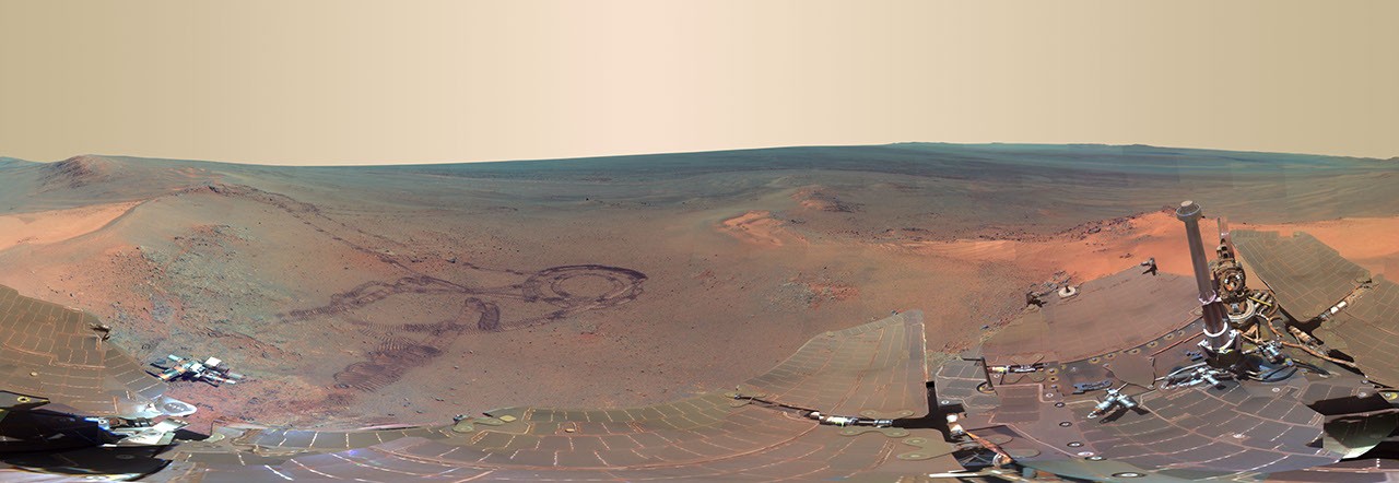 Greeley Panorama on Mars — APOD for 2012-07-09