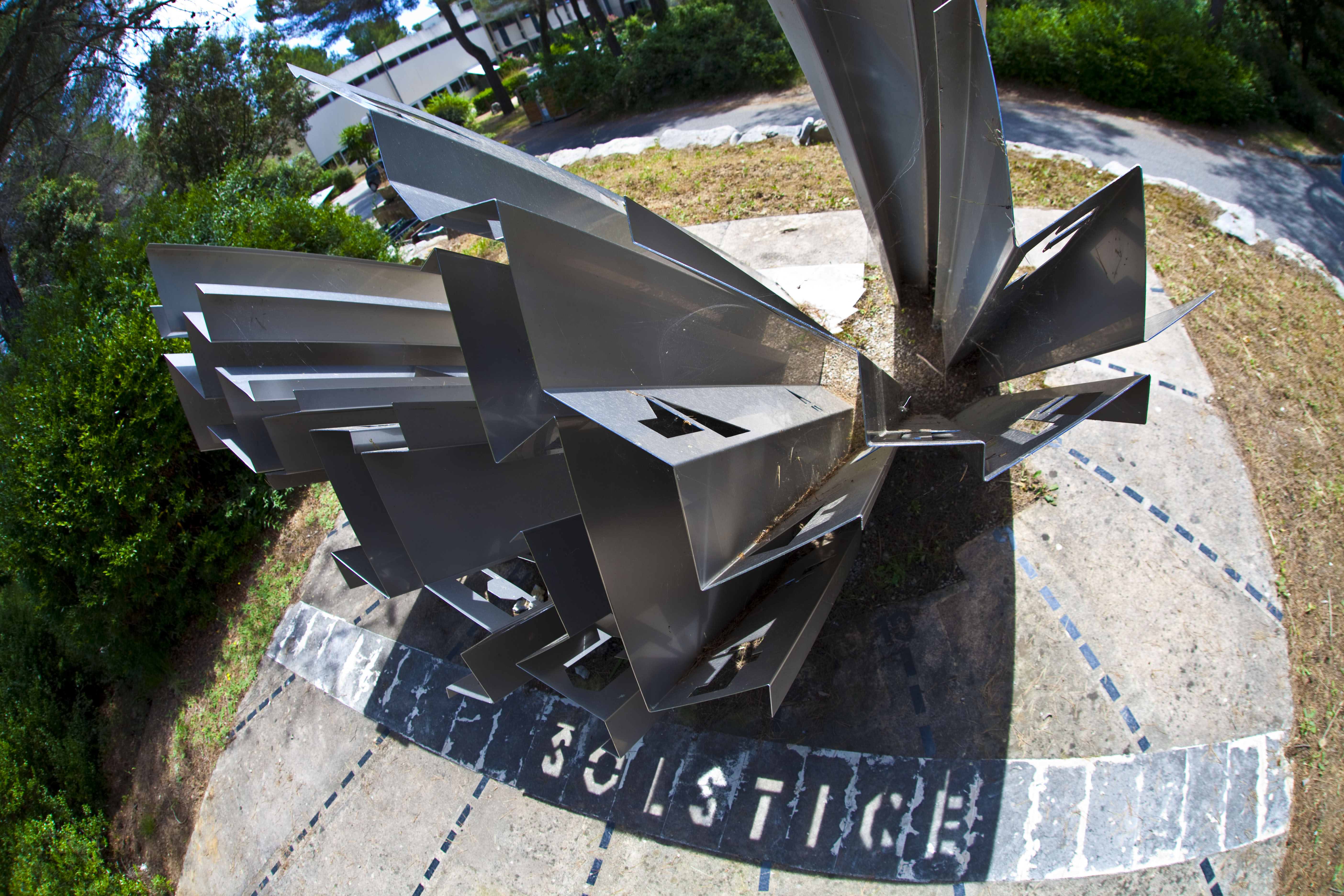 APOD: 2012 June 26 – A Sundial that Shows Solstice