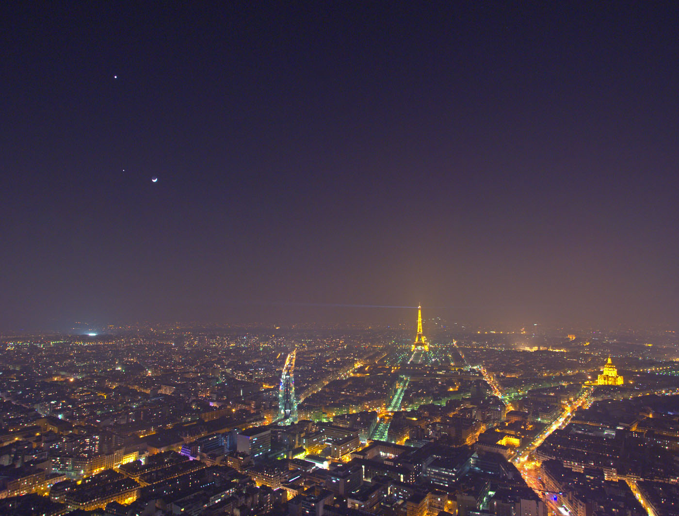 APOD: 2012 March 31 – Paris by Night