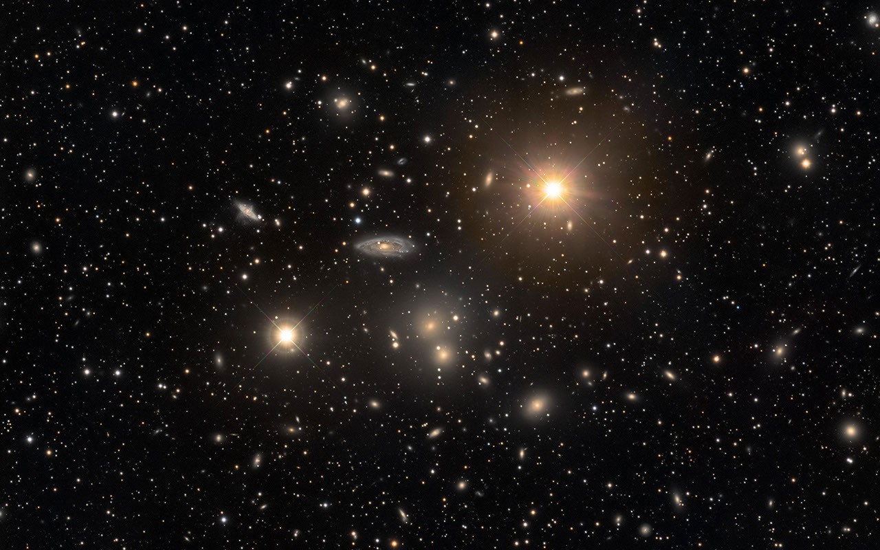 The Hydra Cluster of Galaxies — APOD for 2012-05-12