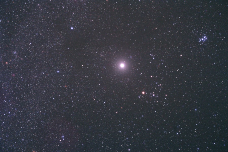 APOD: 2012 November 27 – Bright Jupiter in Taurus