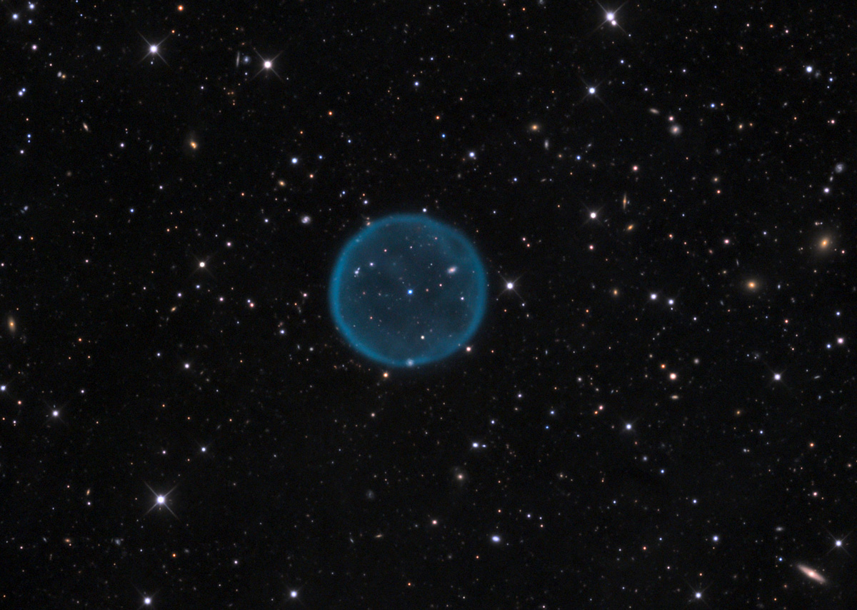 APOD: 2012 October 8 – Spherical Planetary Nebula Abell 39
