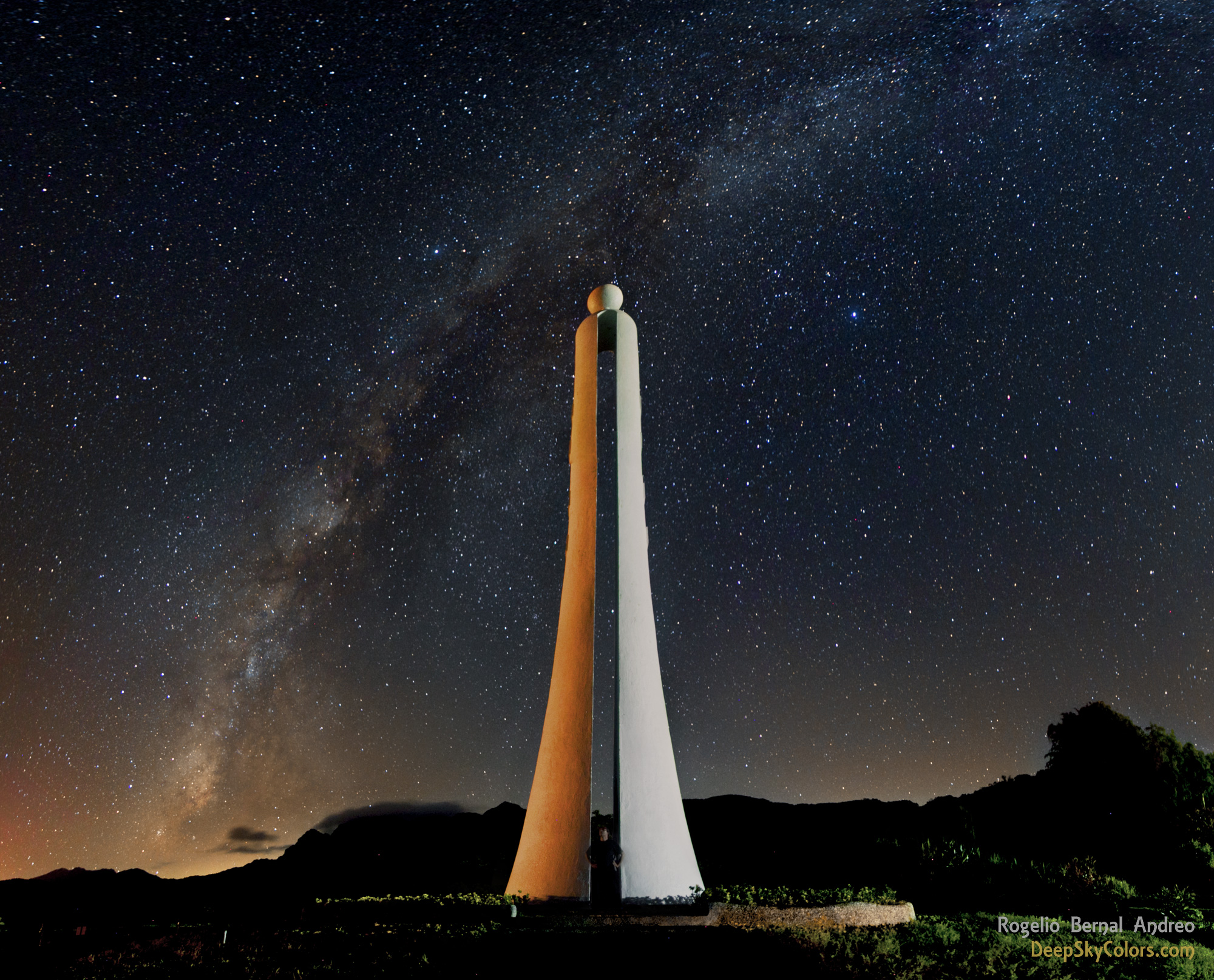 APOD: 2013 August 2 – Tropic of Cancer