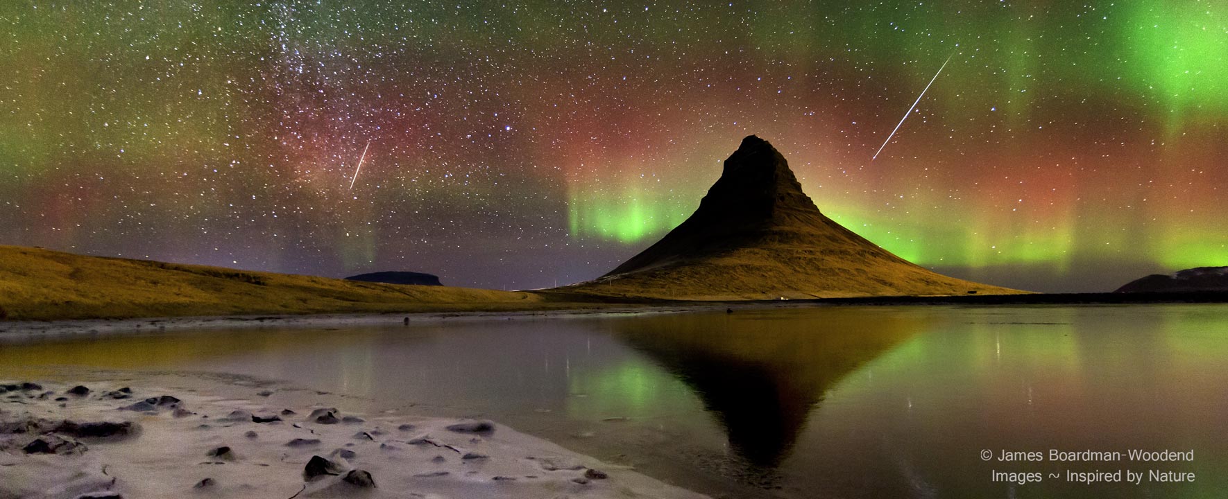 APOD: 2013 August 7 – Meteors and Aurorae over Iceland