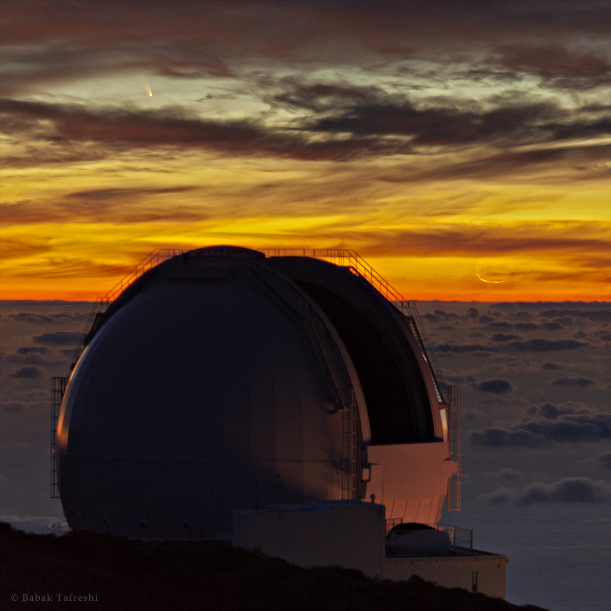 APOD: 2013 March 14 – Clouds, Comet, and Crescent Moon