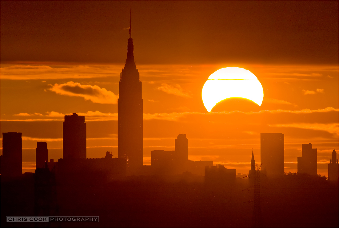 APOD: 2013 November 4 – Eclipse Over New York