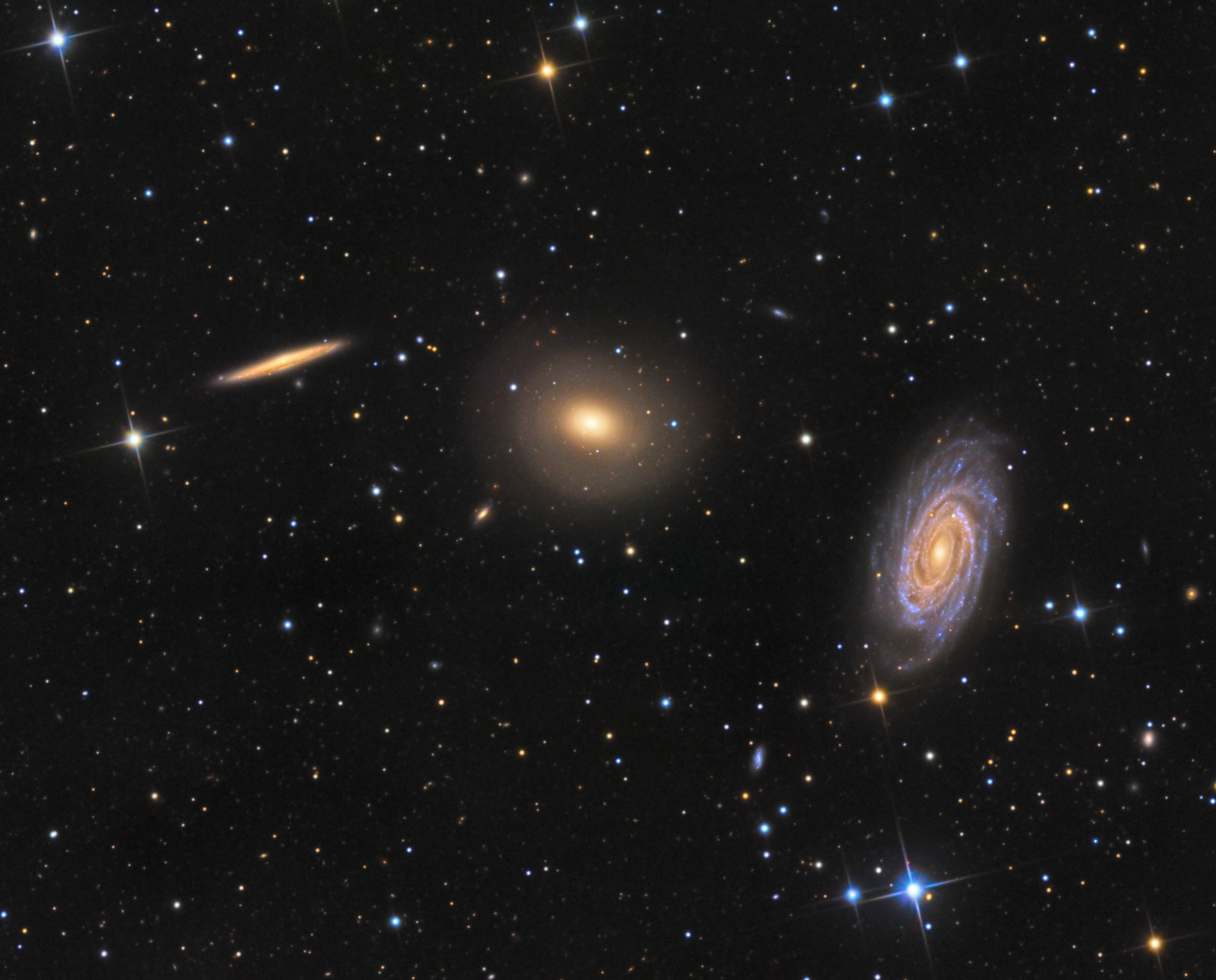 APOD: 2013 October 16 – Three Galaxies in Draco