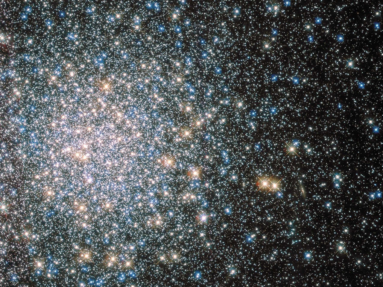 Hubble's Messier 5 — APOD for 2014-04-25