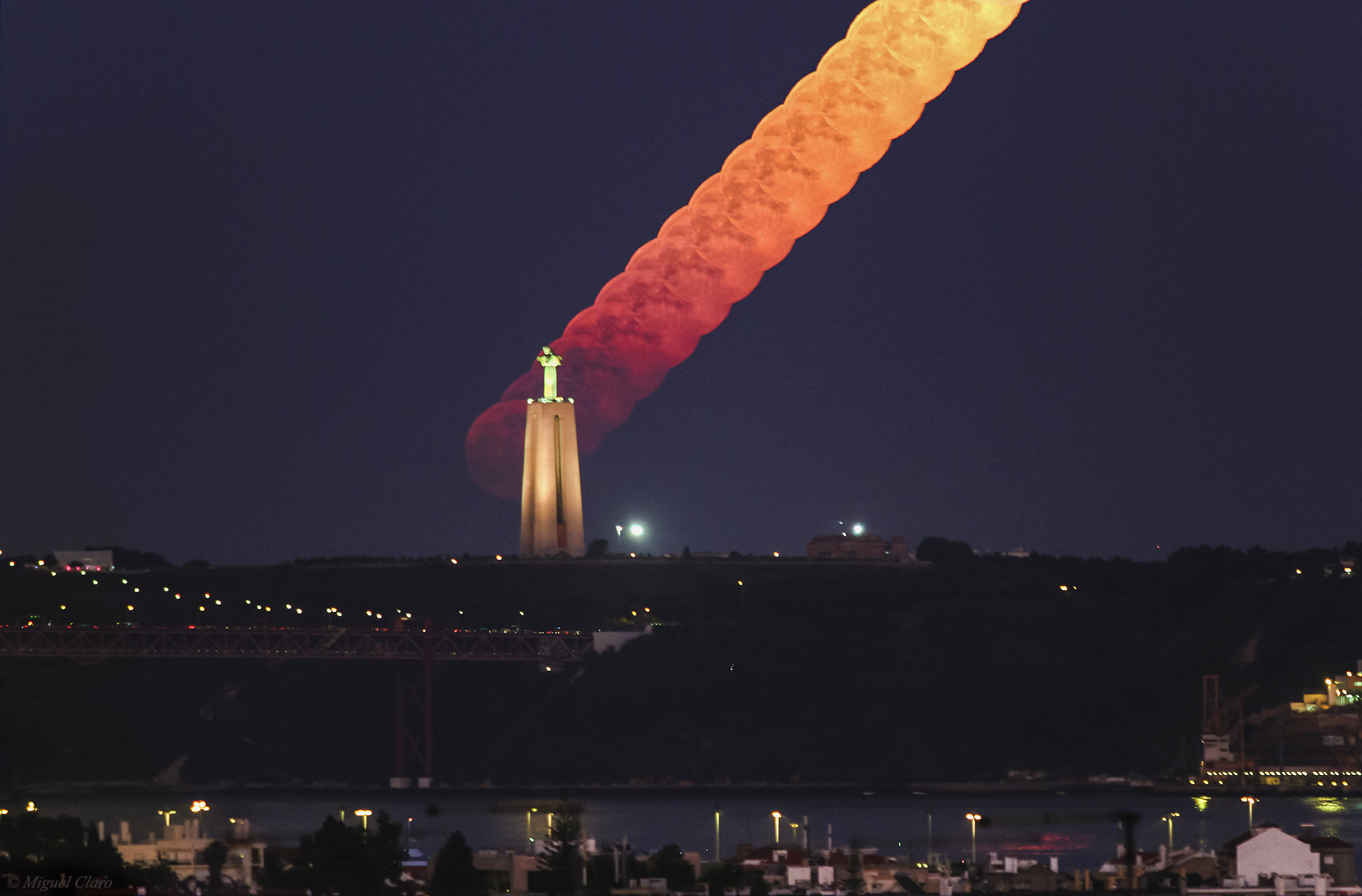 APOD: 2014 June 21 – Lisbon Honey Moon