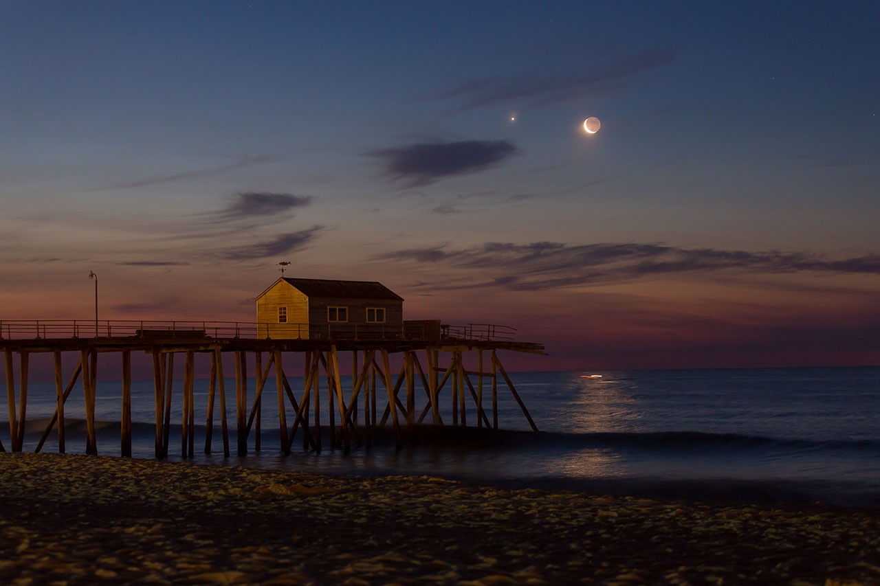 Conjunction by the Sea — APOD for 2014-06-26
