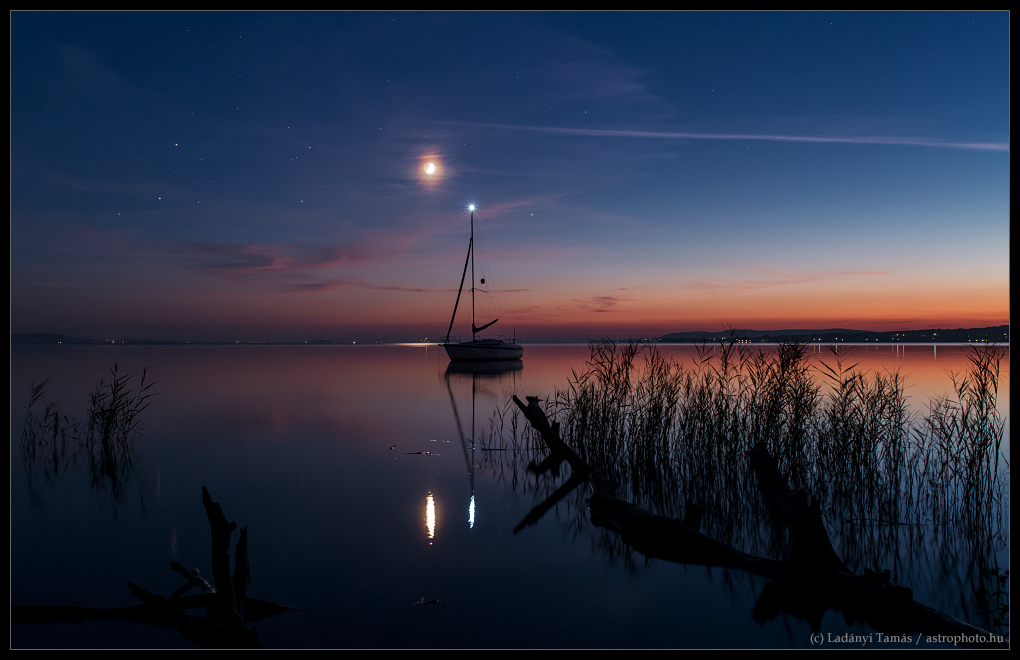 APOD: 2014 October 4 – Mars, Antares, Moon, and Saturn