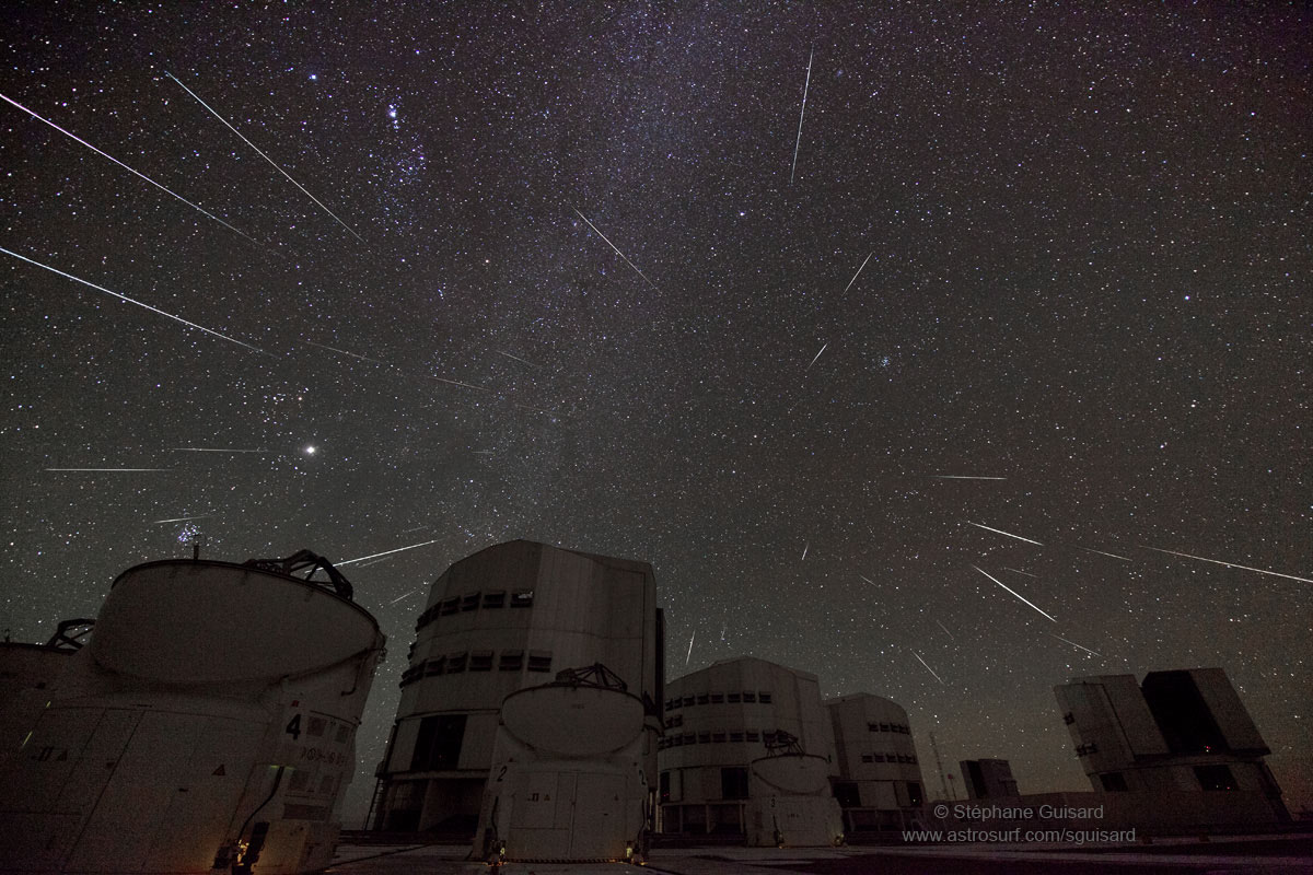 APOD: 2015 December 13 – When Gemini Sends Stars to Paranal