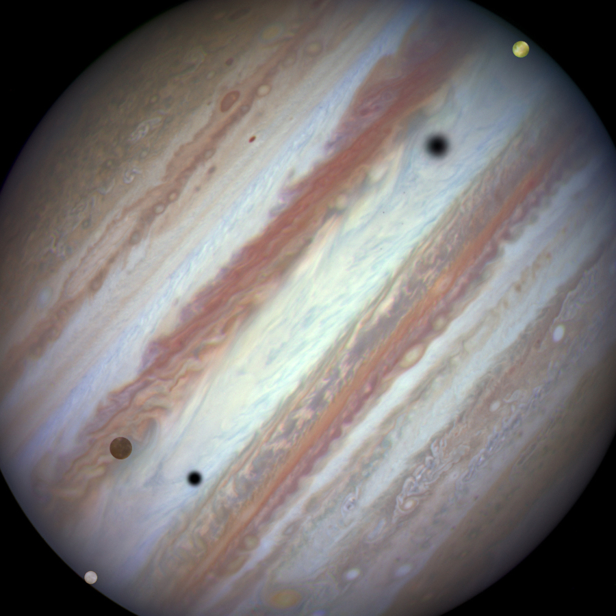 APOD: 2015 February 6 – Jupiter Triple-Moon Conjunction