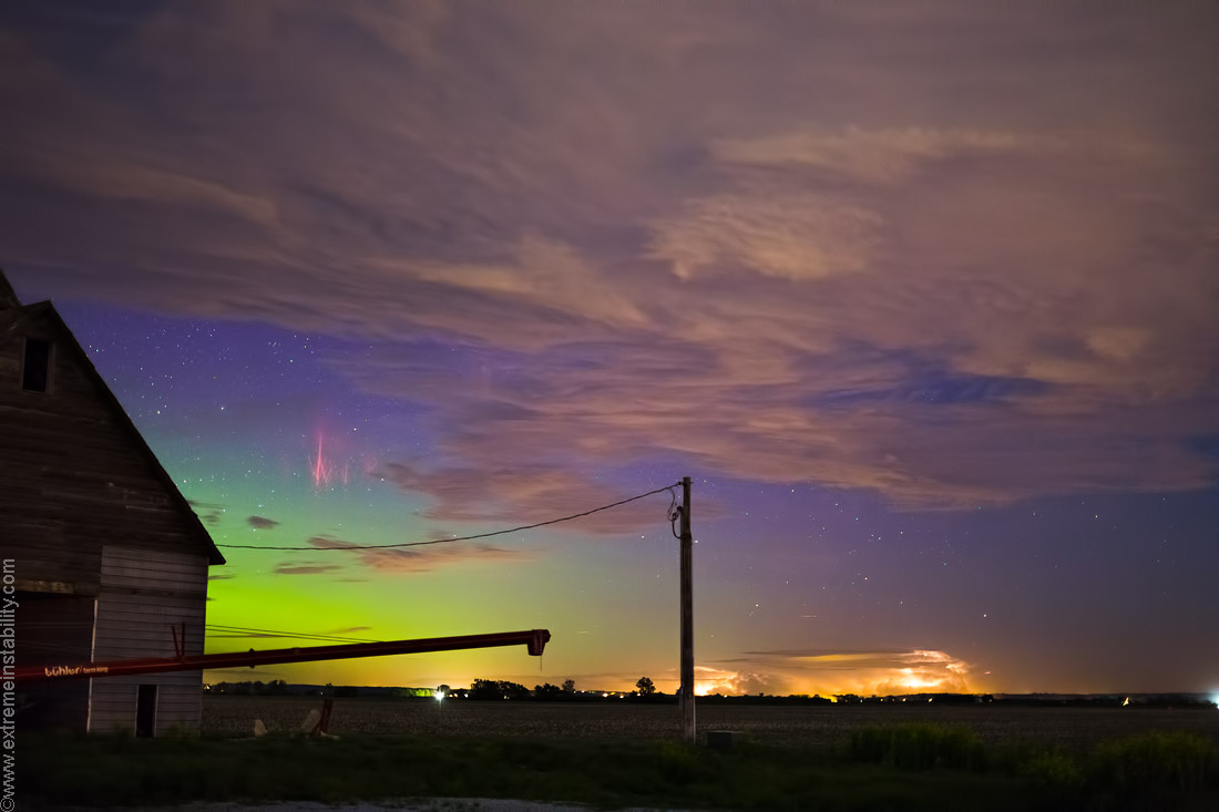 APOD: 2015 February 4 – Stars, Sprites, Clouds, Auroras