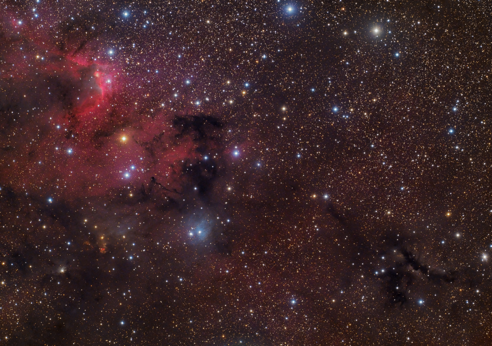 APOD: 2015 June 11 – The Light, the Dark, and the Dusty