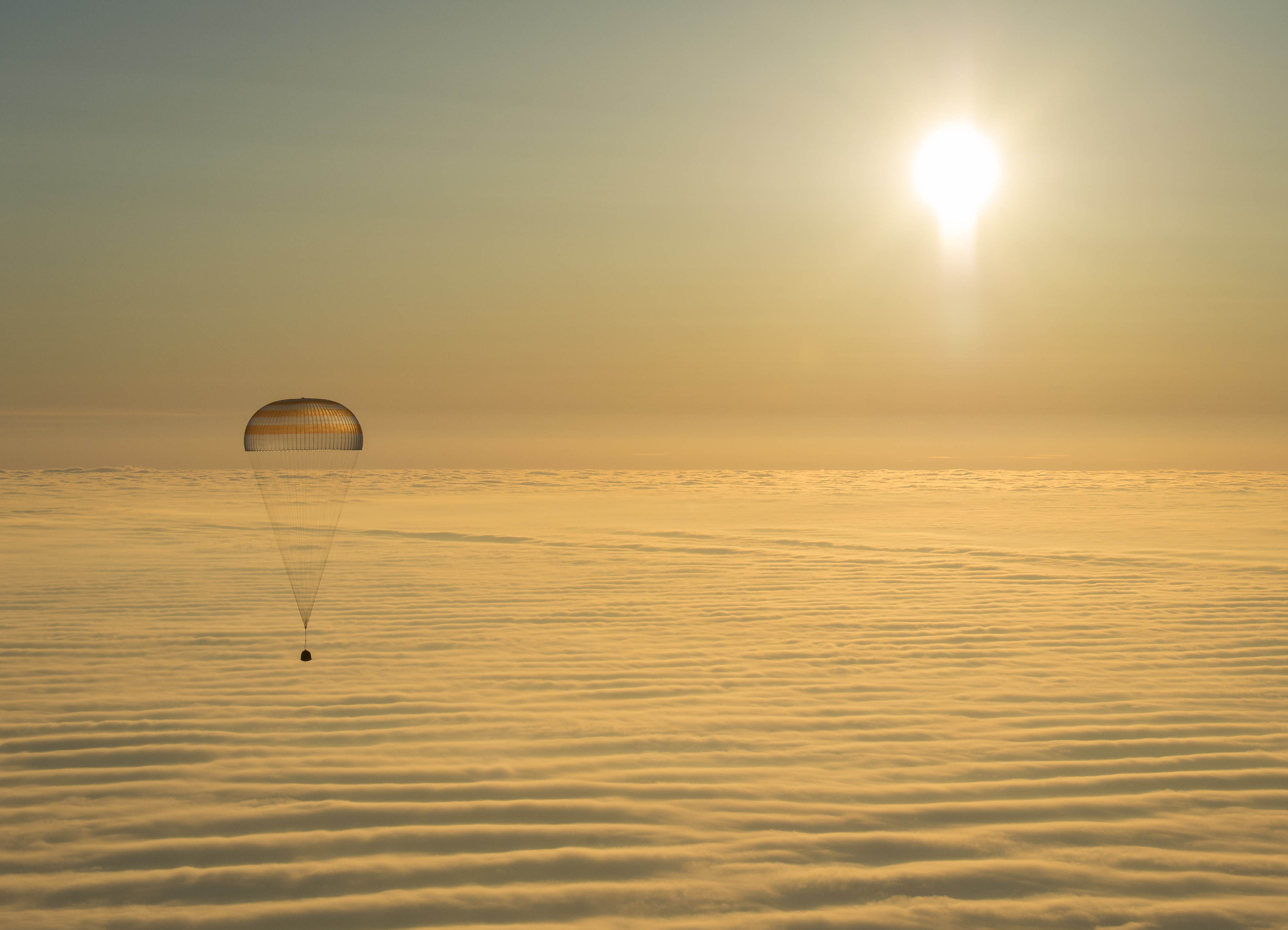 APOD: 2015 March 14 – Return at Sunrise