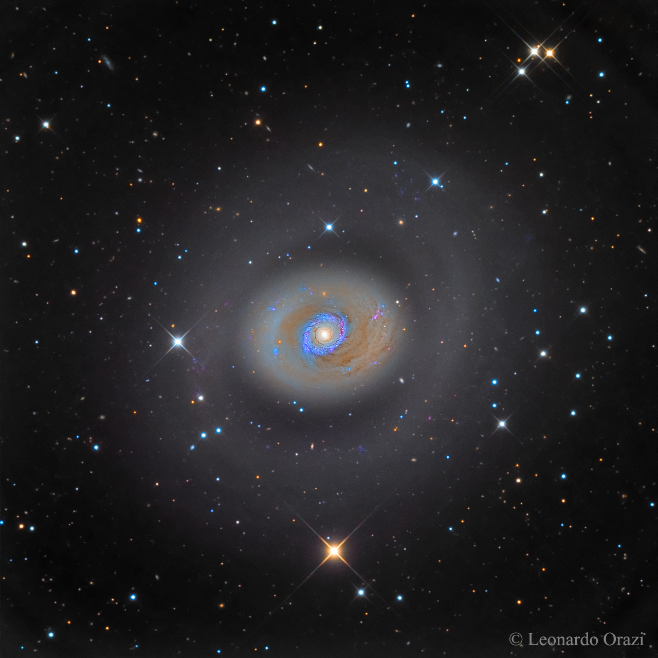 APOD: 2015 May 26 – Starburst Galaxy M94