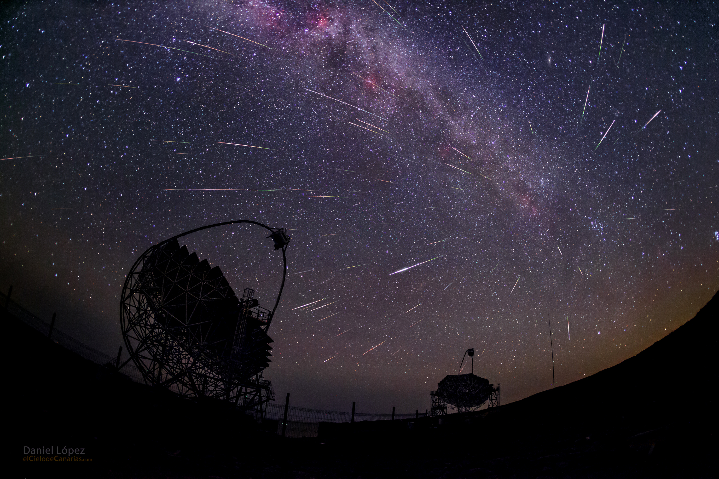 APOD: 2016 August 20 – Gamma rays and Comet Dust