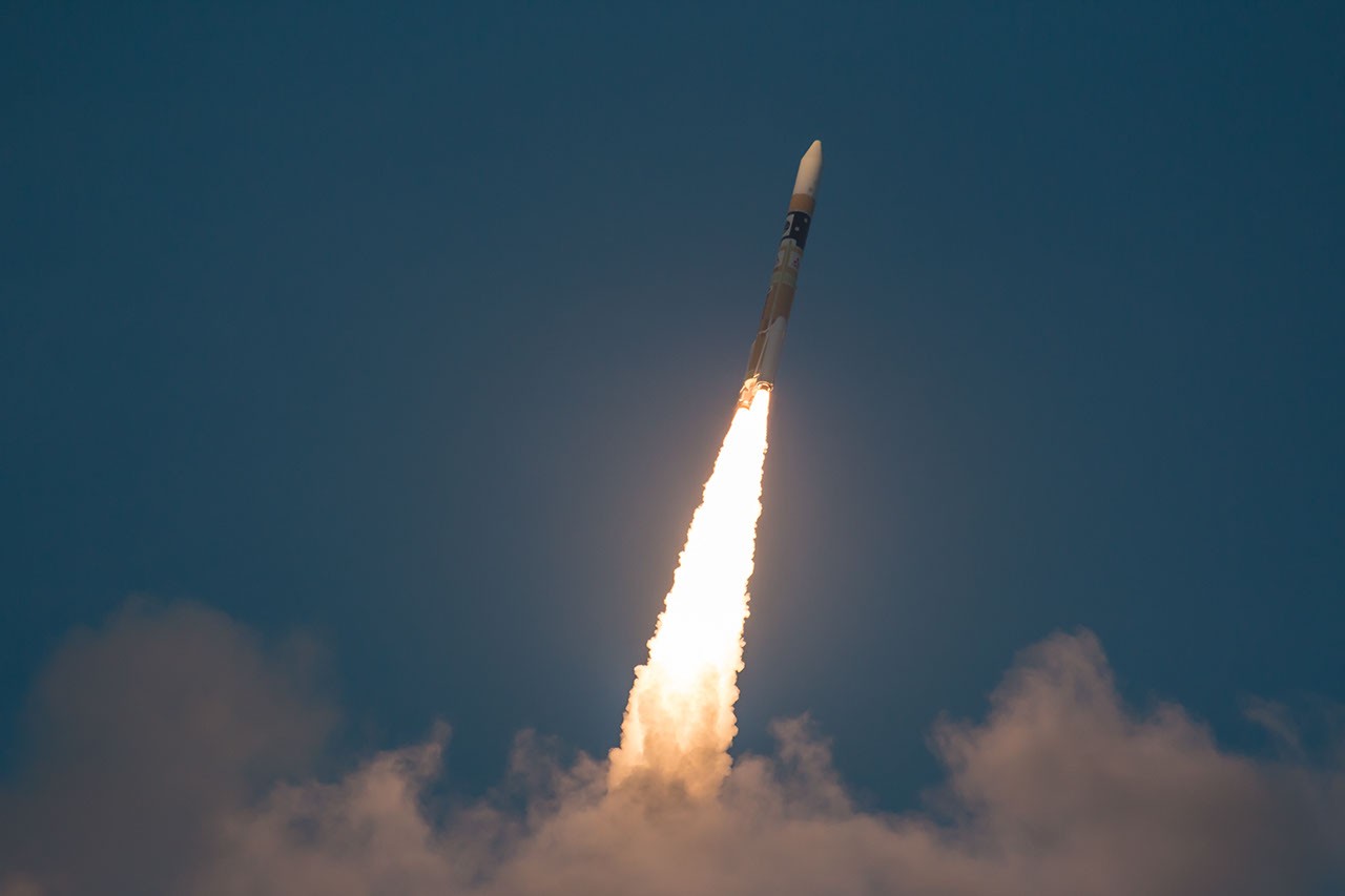 Hitomi Launches — APOD for 2016-02-18