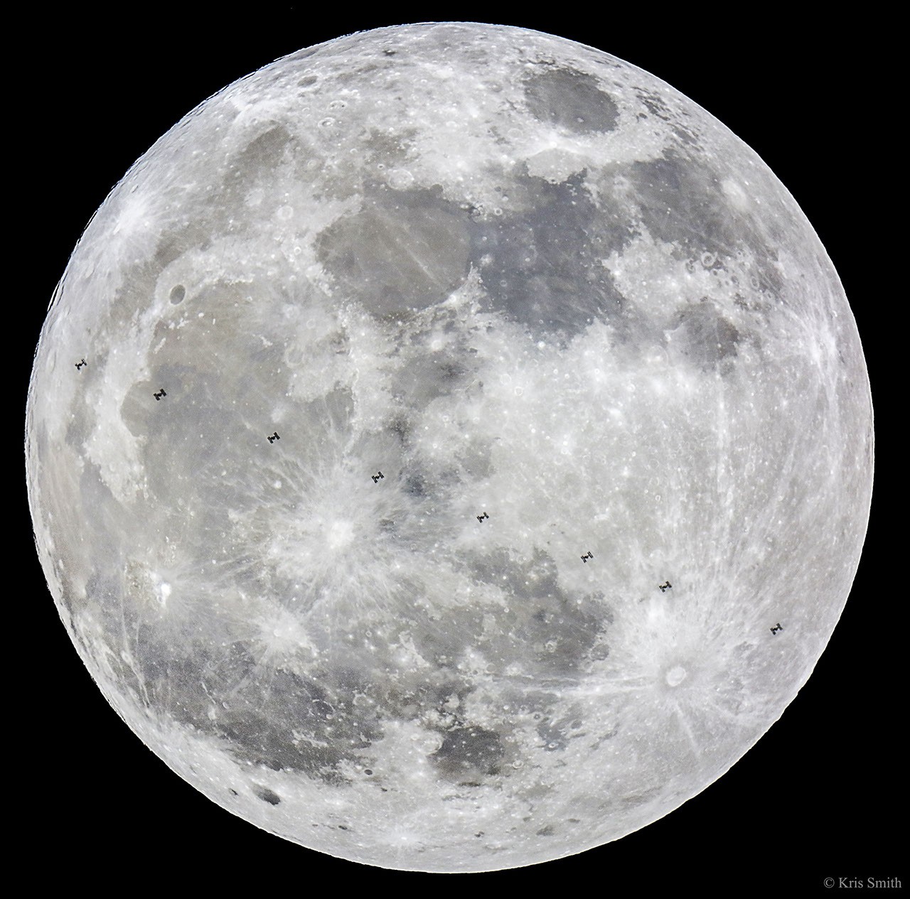 Supermoon and Space Station — APOD for 2016-11-14