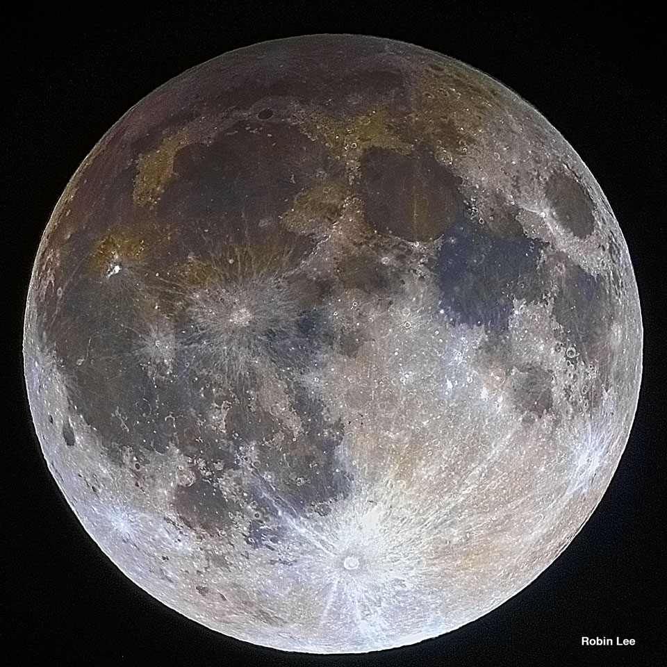 APOD: 2016 October 12 – Penumbral Lunar Eclipse