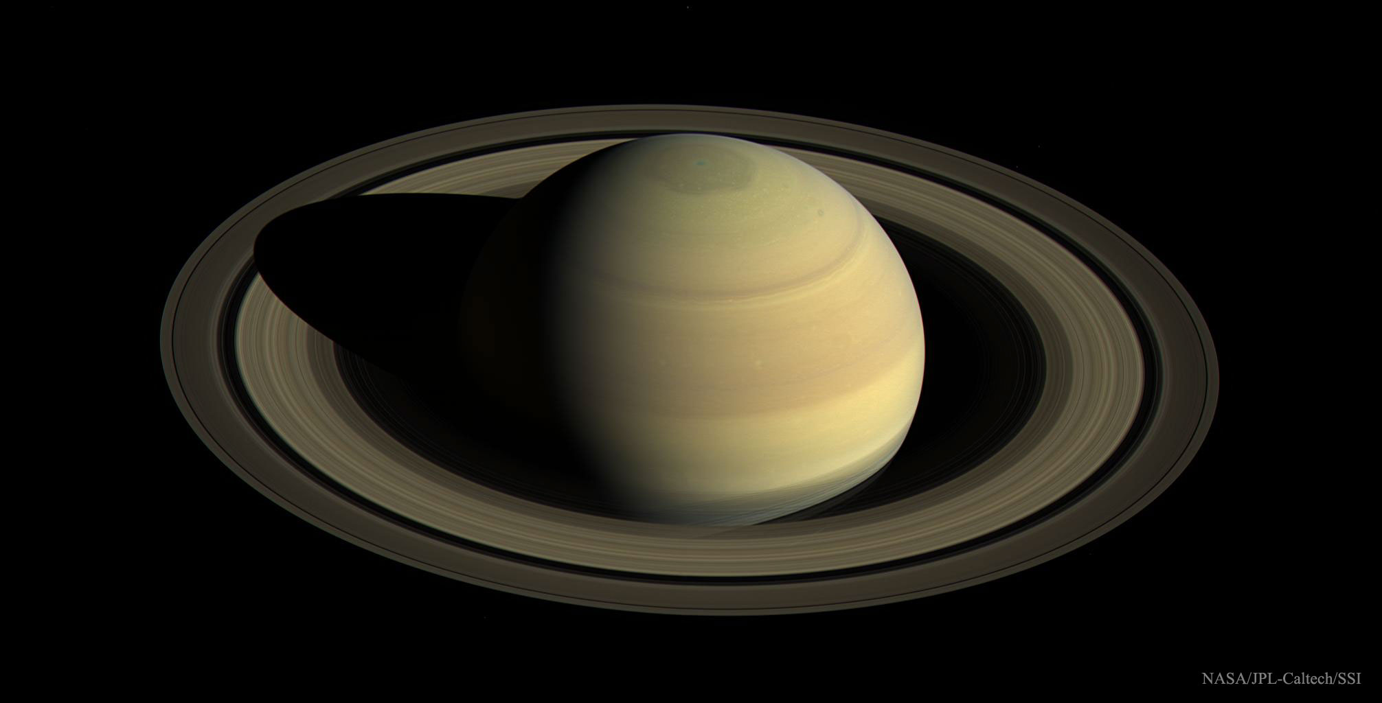 APOD: 2016 September 25 – Saturn from Above