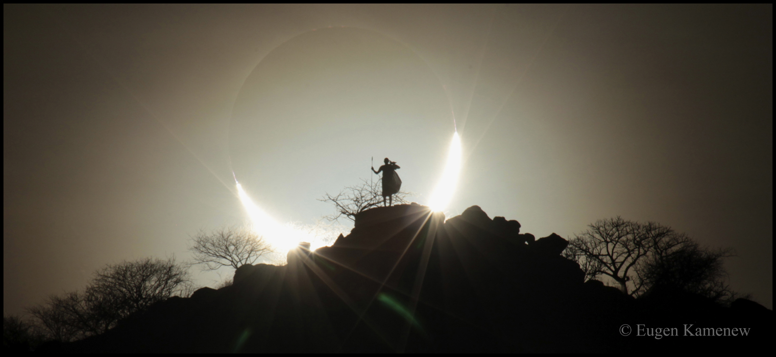APOD: 2017 July 24 – A Hybrid Solar Eclipse over Kenya