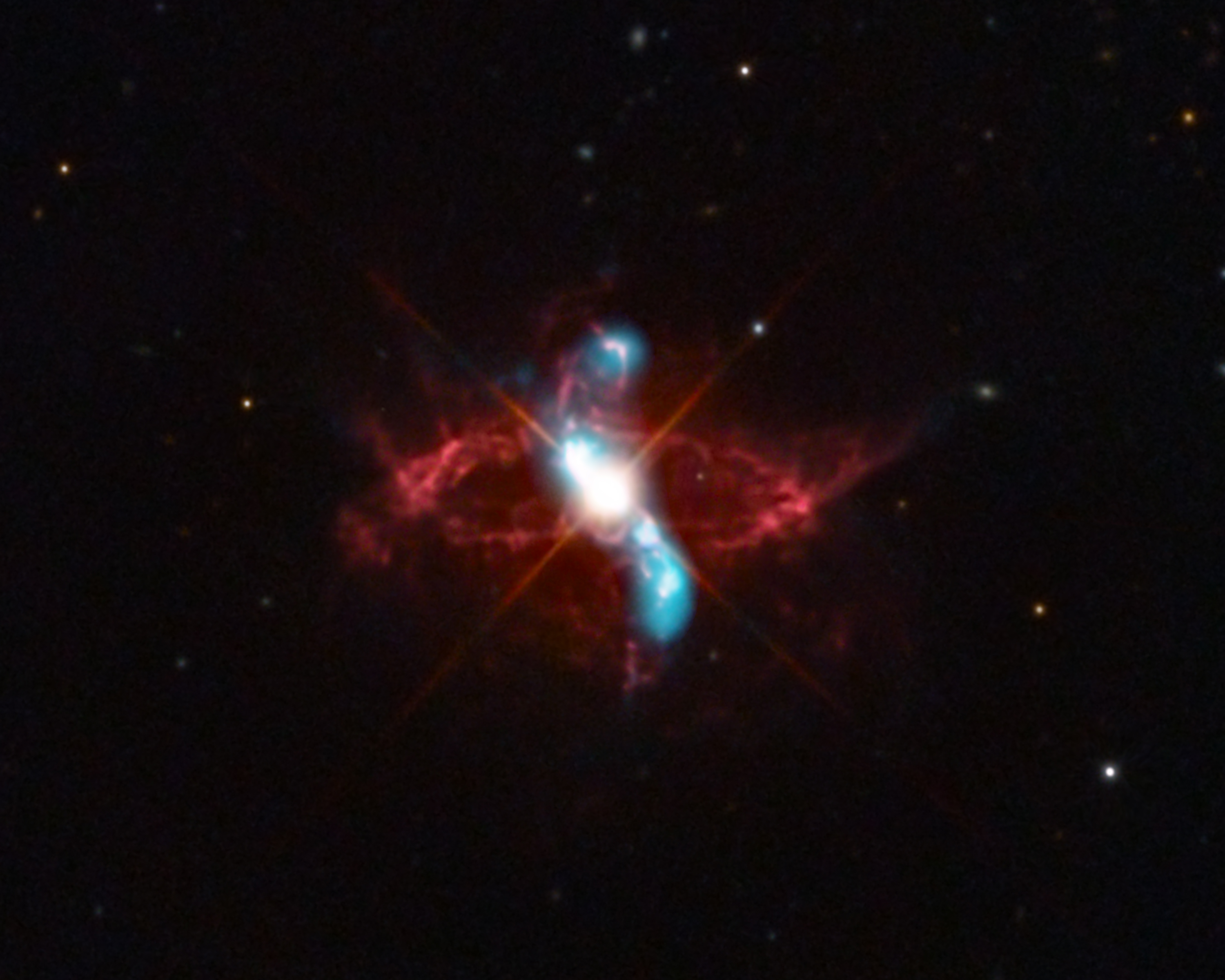 APOD: 2017 June 29 – Symbiotic R Aquarii