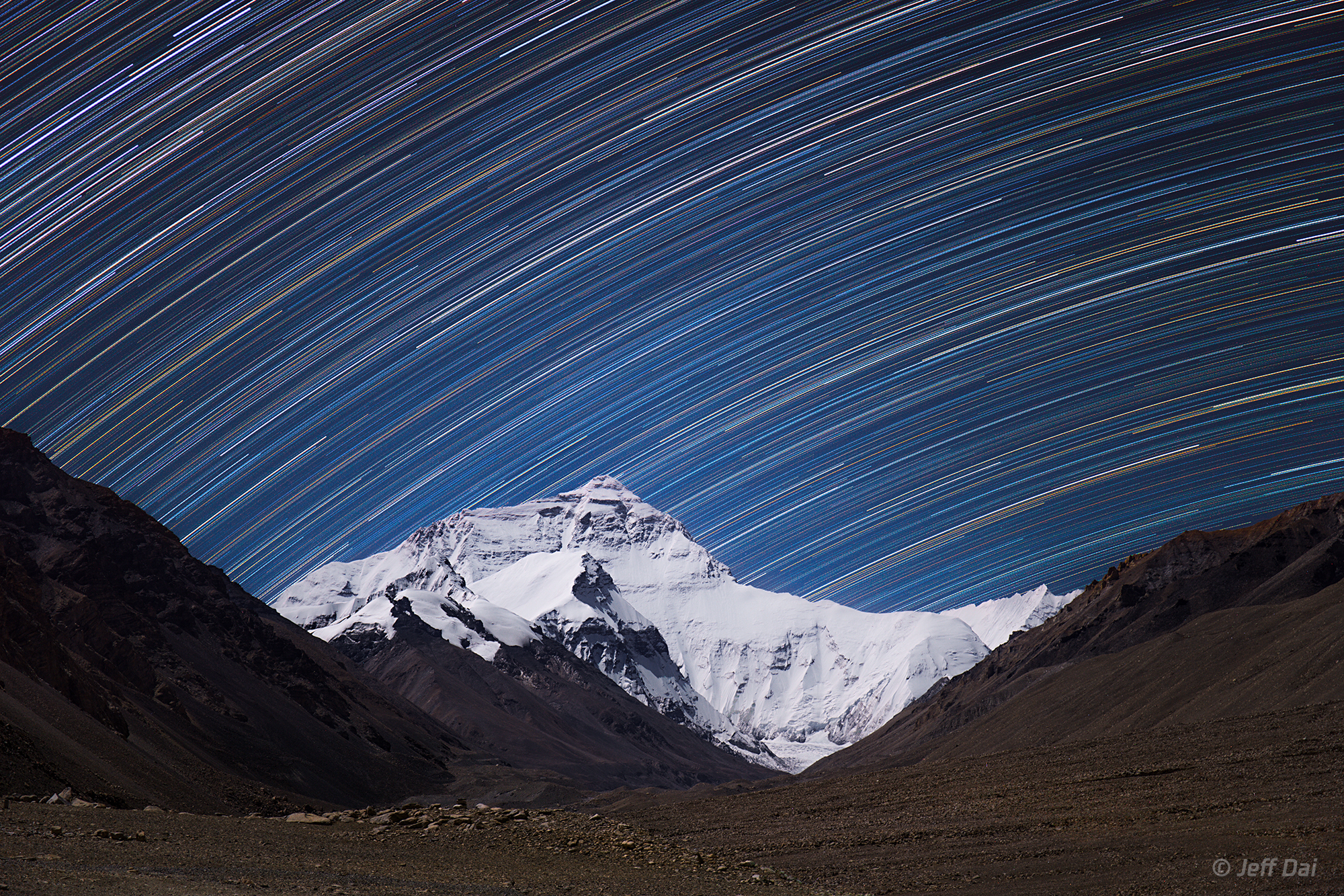 APOD: 2018 December 1 – Mount Everest Star Trails