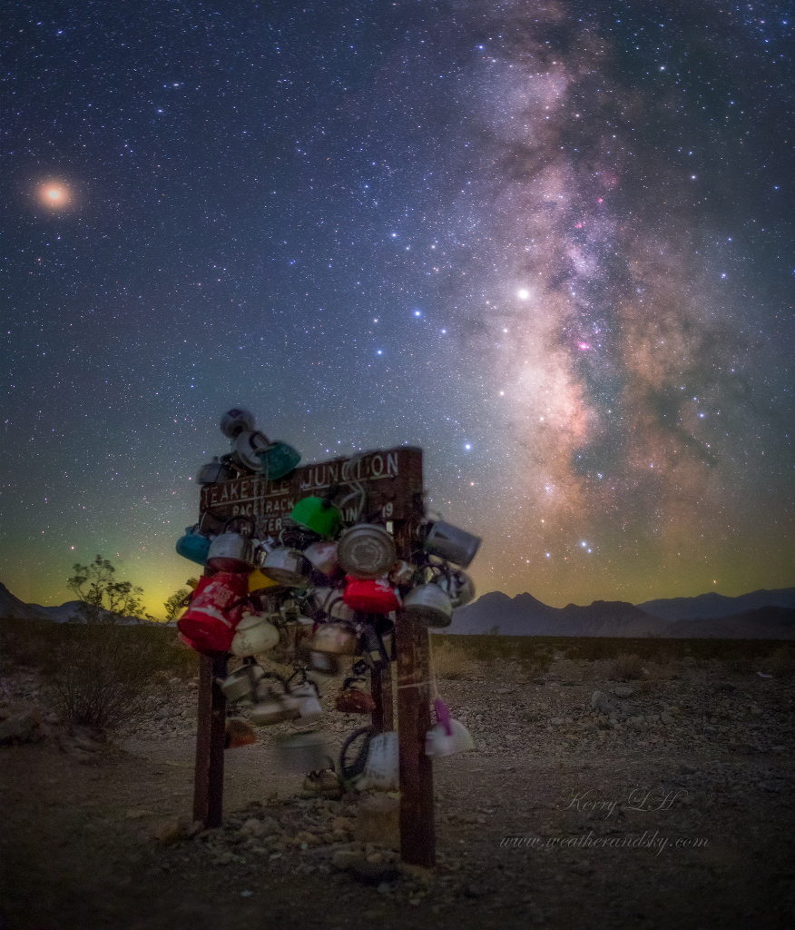 APOD: 2018 July 20 – The Teapot and the Milky Way