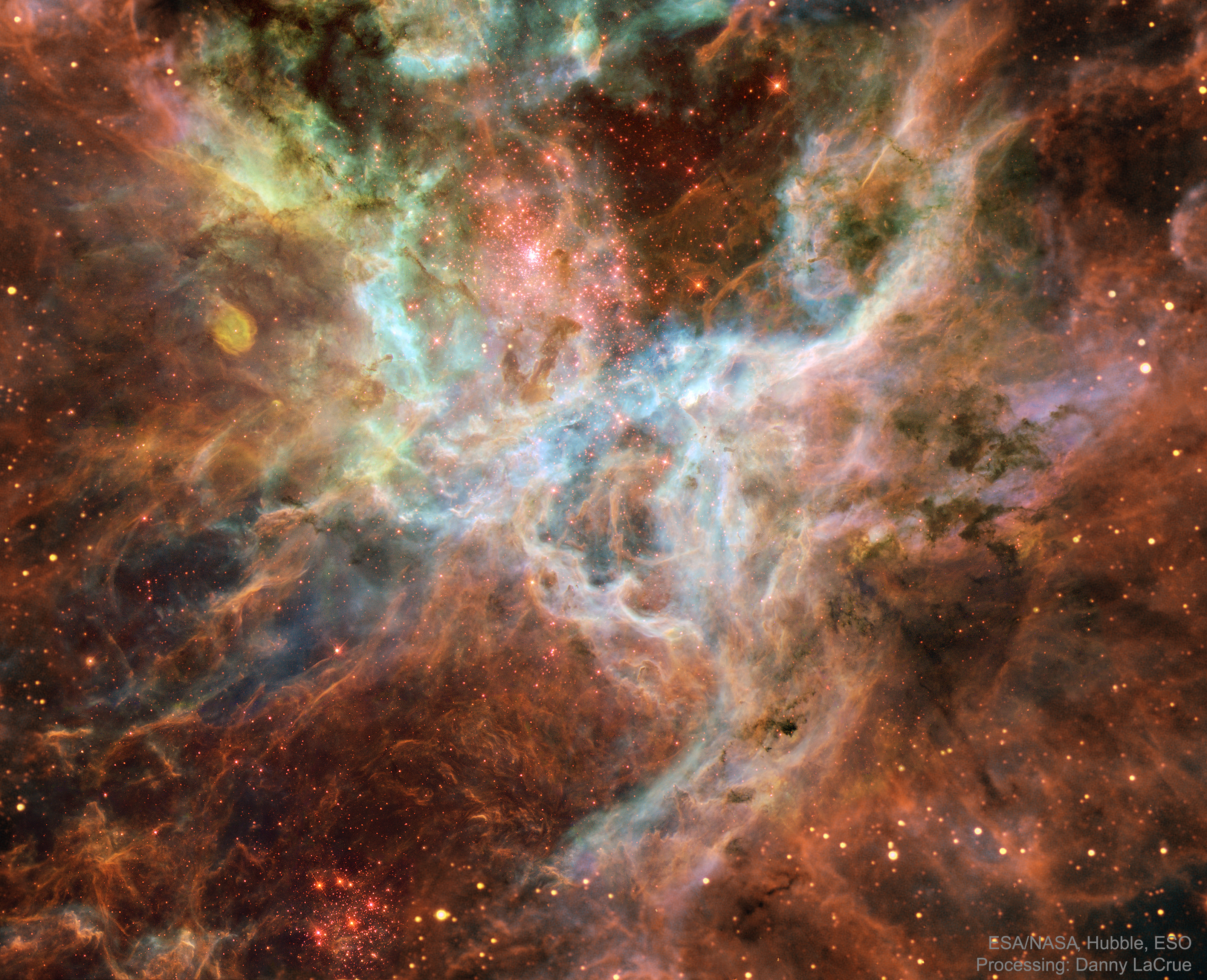 APOD: 2018 May 20 – In the Heart of the Tarantula Nebula