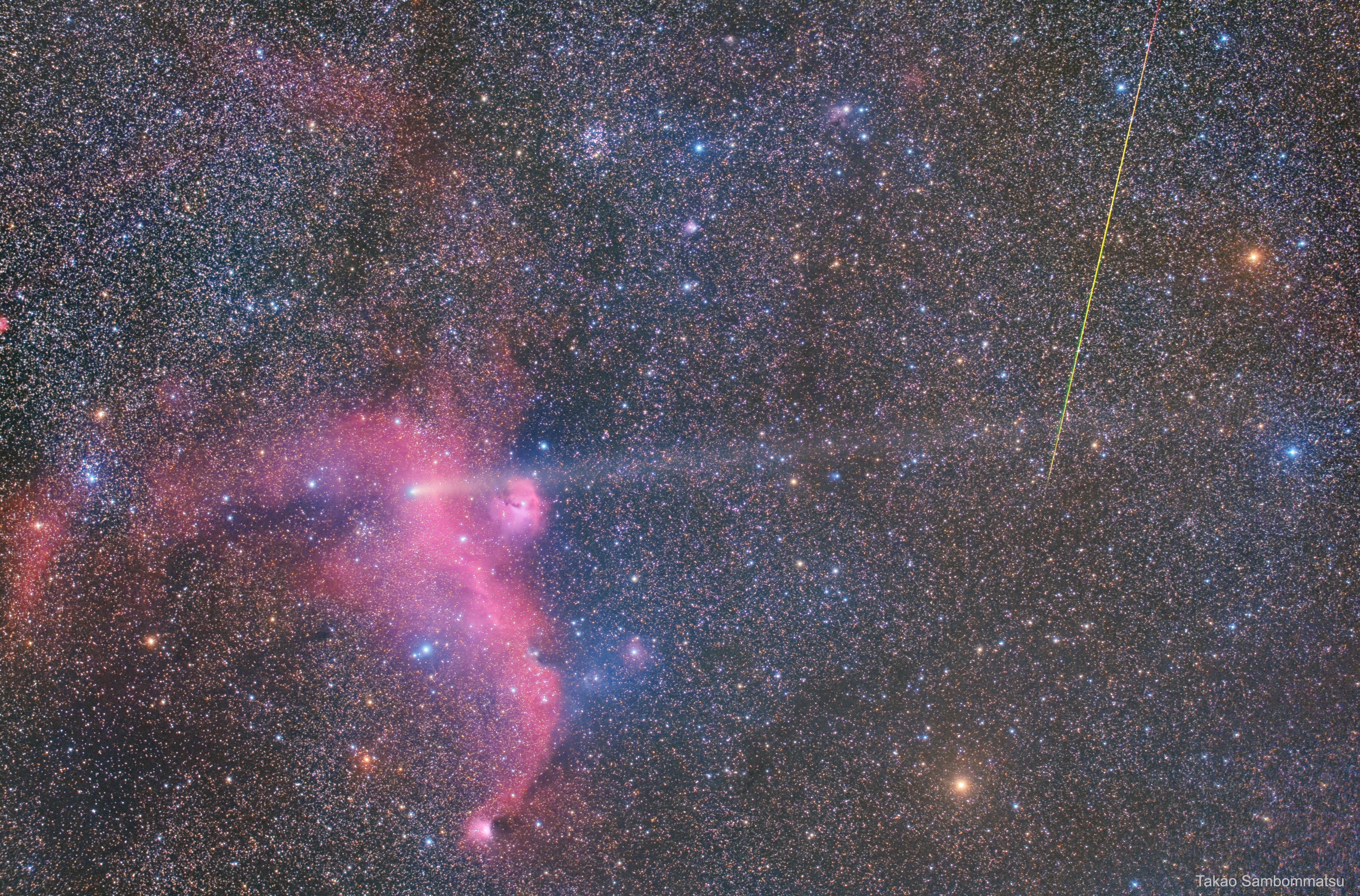 APOD: 2018 October 21 – Meteor, Comet, and Seagull (Nebula)