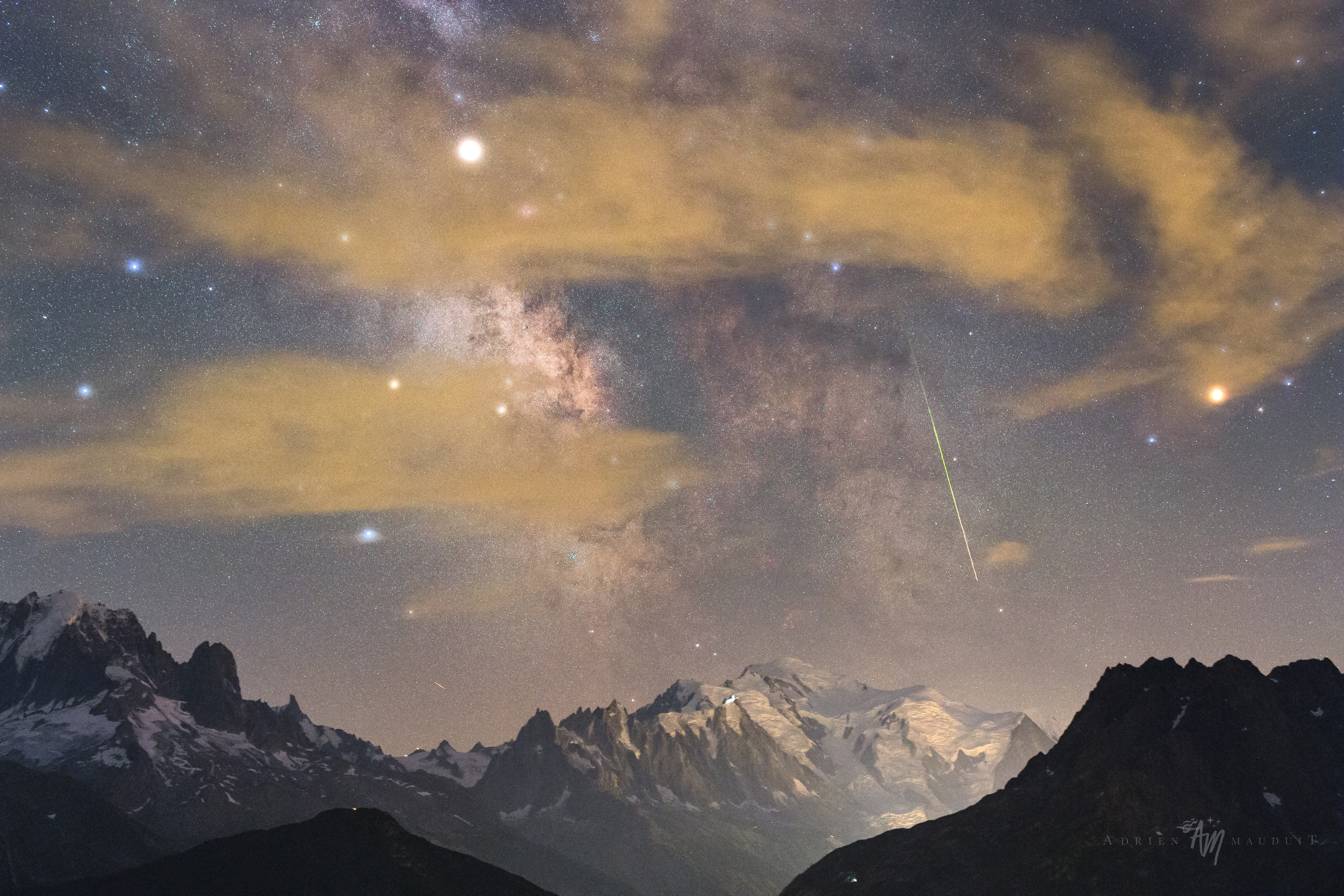 APOD: 2018 September 15 – Mont Blanc, Meteor, and Milky Way
