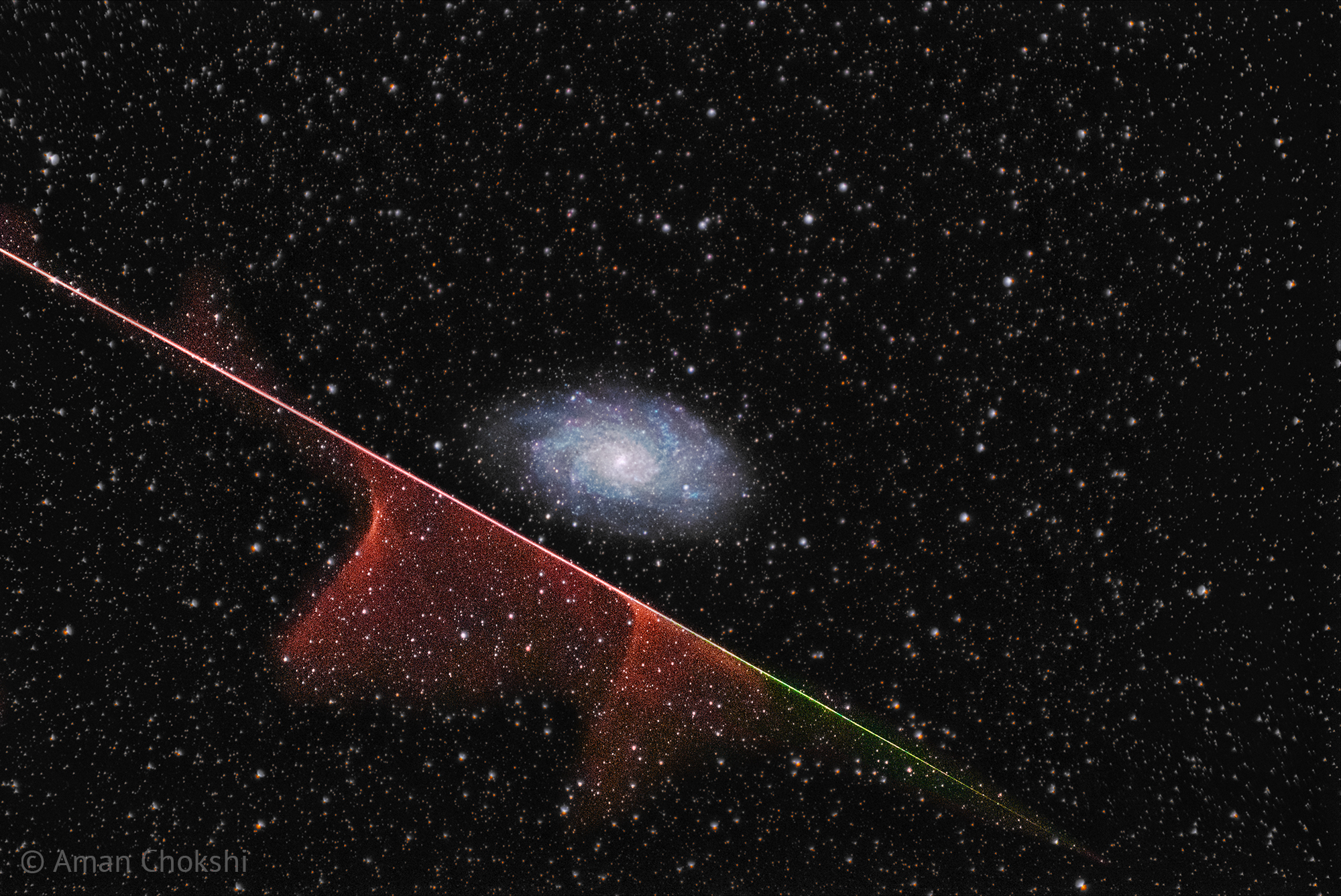 APOD: 2019 April 30 – Meteor Misses Galaxy