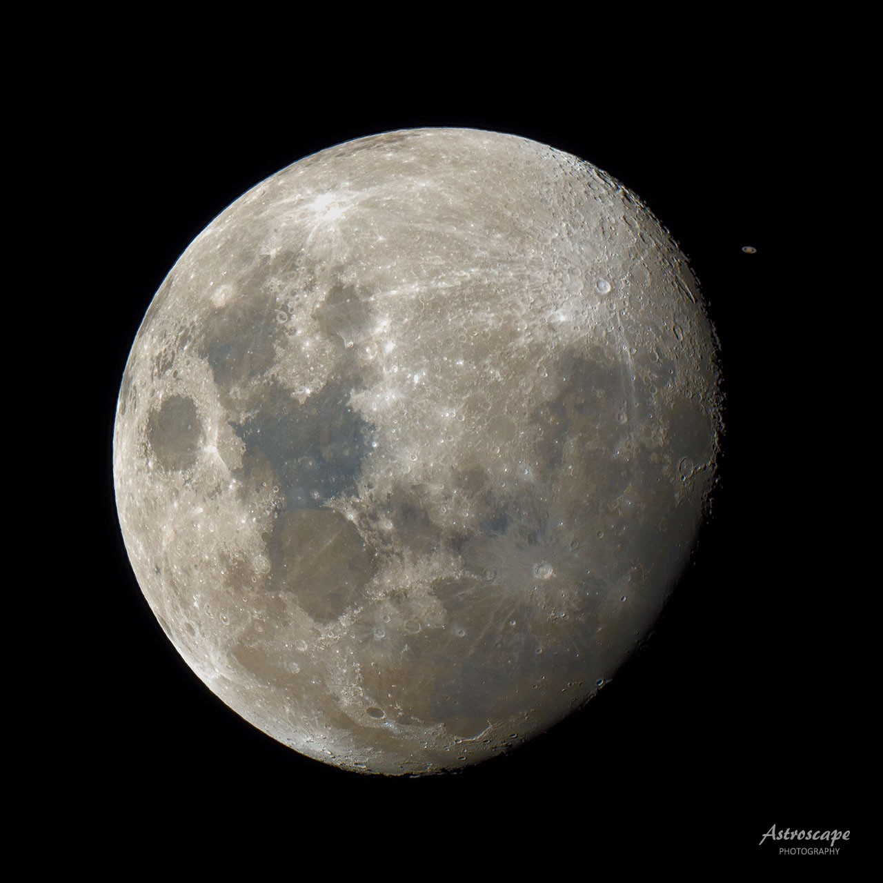 Saturn Behind the Moon — APOD for 2019-08-14